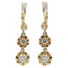 Boucles d'oreilles pendantes en or avec des diamants d'environ 1,00ct, France, milieu du 20e siècle