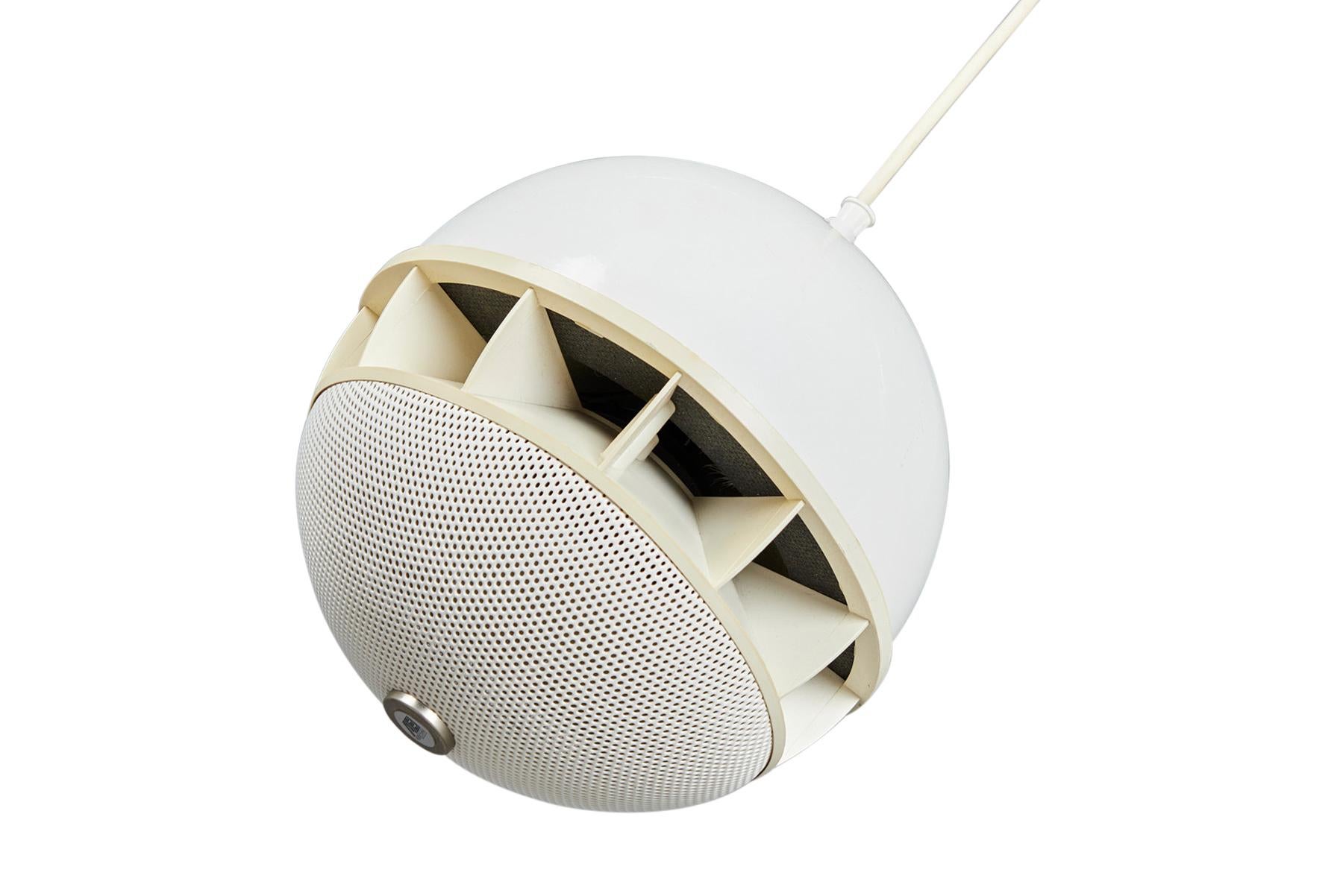 Danese Altoparlanti a globo appesi Kls-6 Model 1970s di Steffens + Hamer in vendita