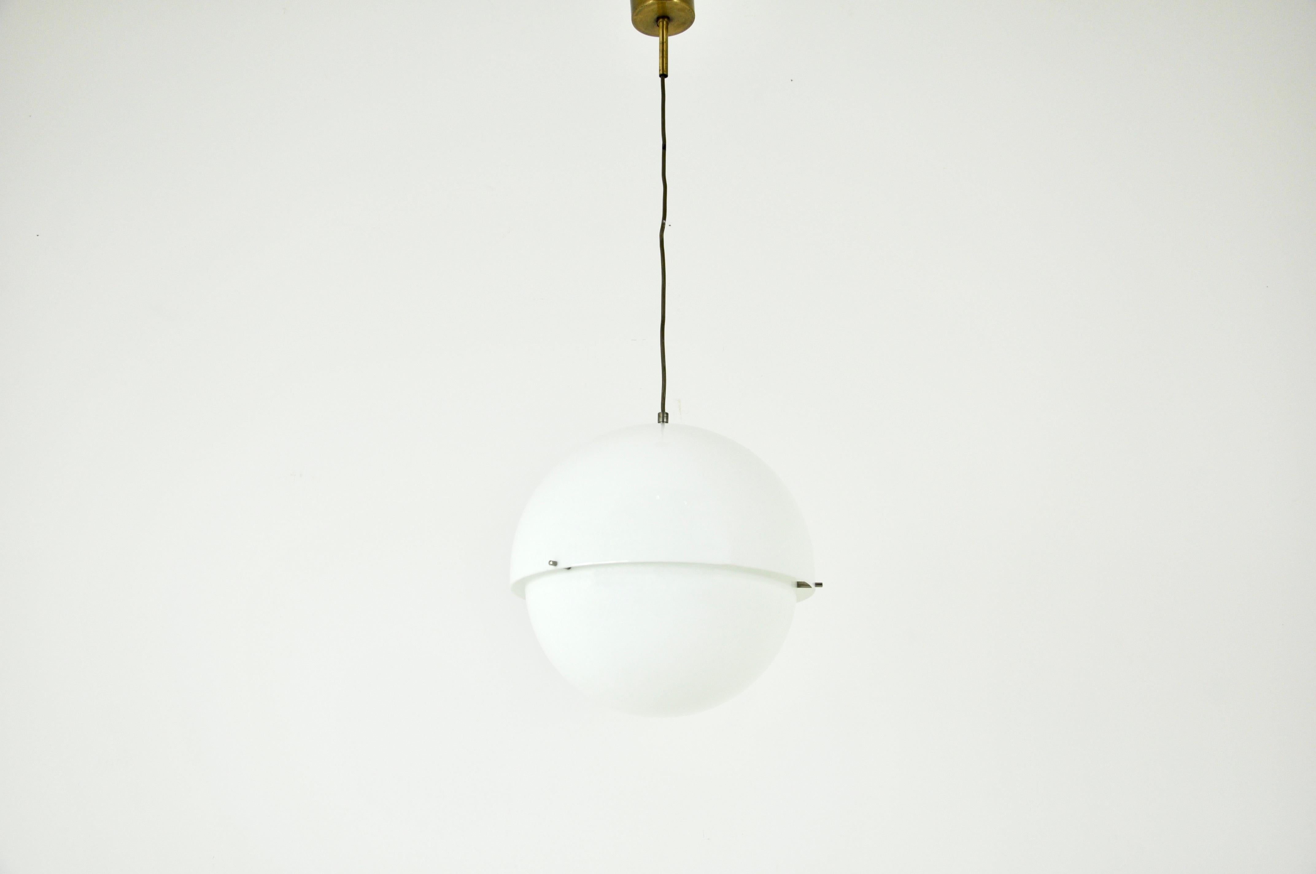 Metà XX secolo Lampada a sospensione di Luigi Bandini Buti per Kartell, anni '60 in vendita