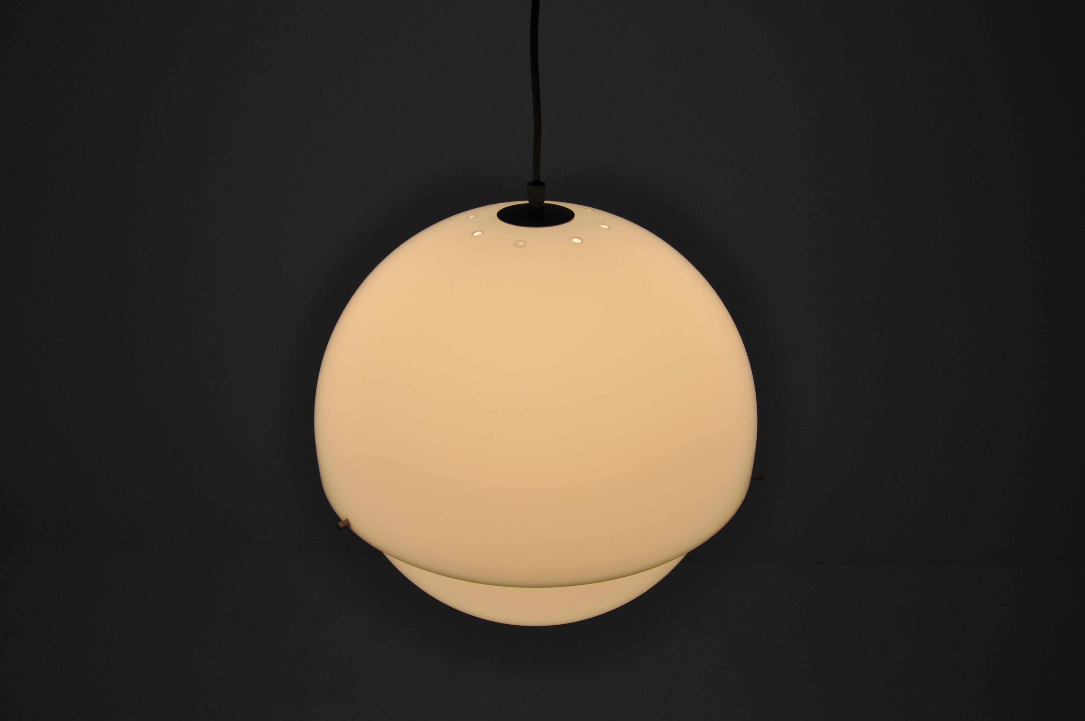 Lampada a sospensione di Luigi Bandini Buti per Kartell, anni '60 in vendita 2