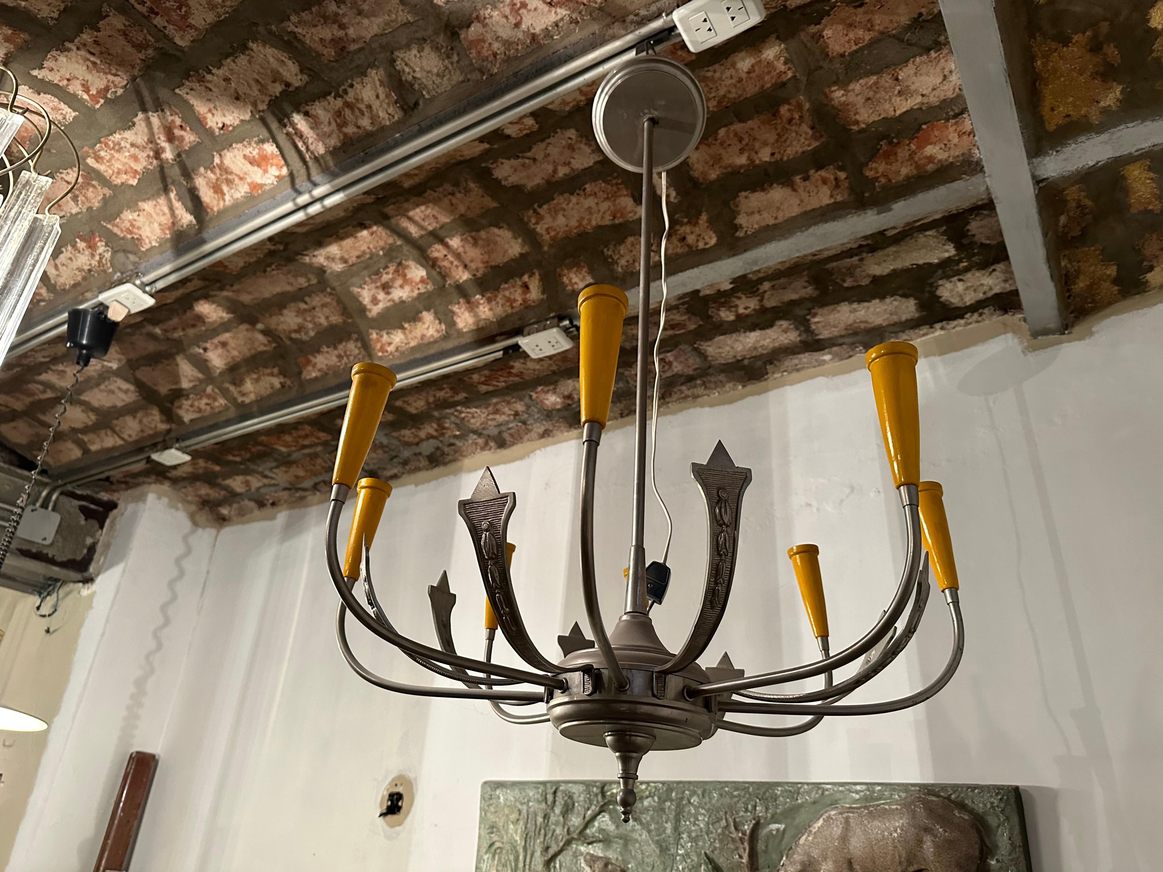 Hanging lamp.
To take care of your property and the lives of our customers, the new wiring has been done.
We have specialized in the sale of Art Deco and Art Nouveau and Vintage styles since 1982. If you have any questions we are at your