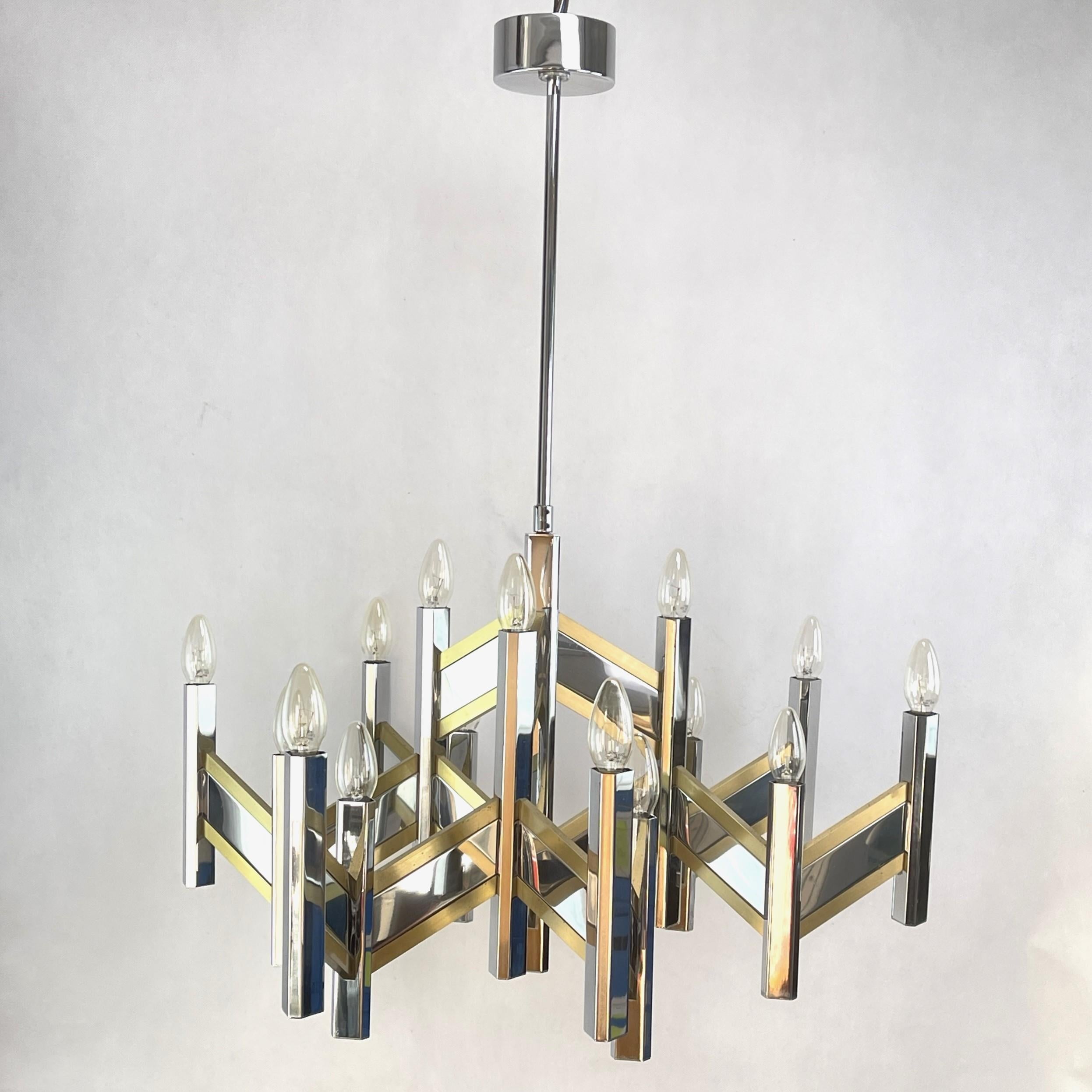 Hanging Lamp from Gaetano Sciolari, Model Concord, Bicolor, 1970s For Sale 3
