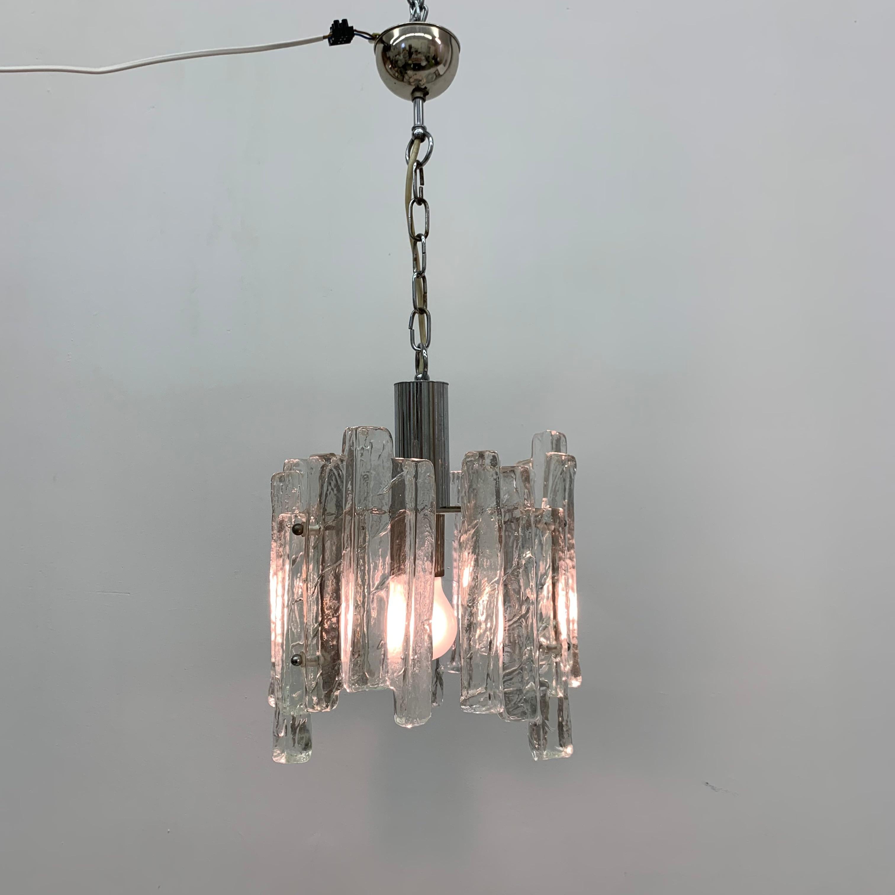 Hanging lamp in Frosted Ice Glass by J. T. Kalmar for Kalmar Franken KG, 1960s For Sale 12