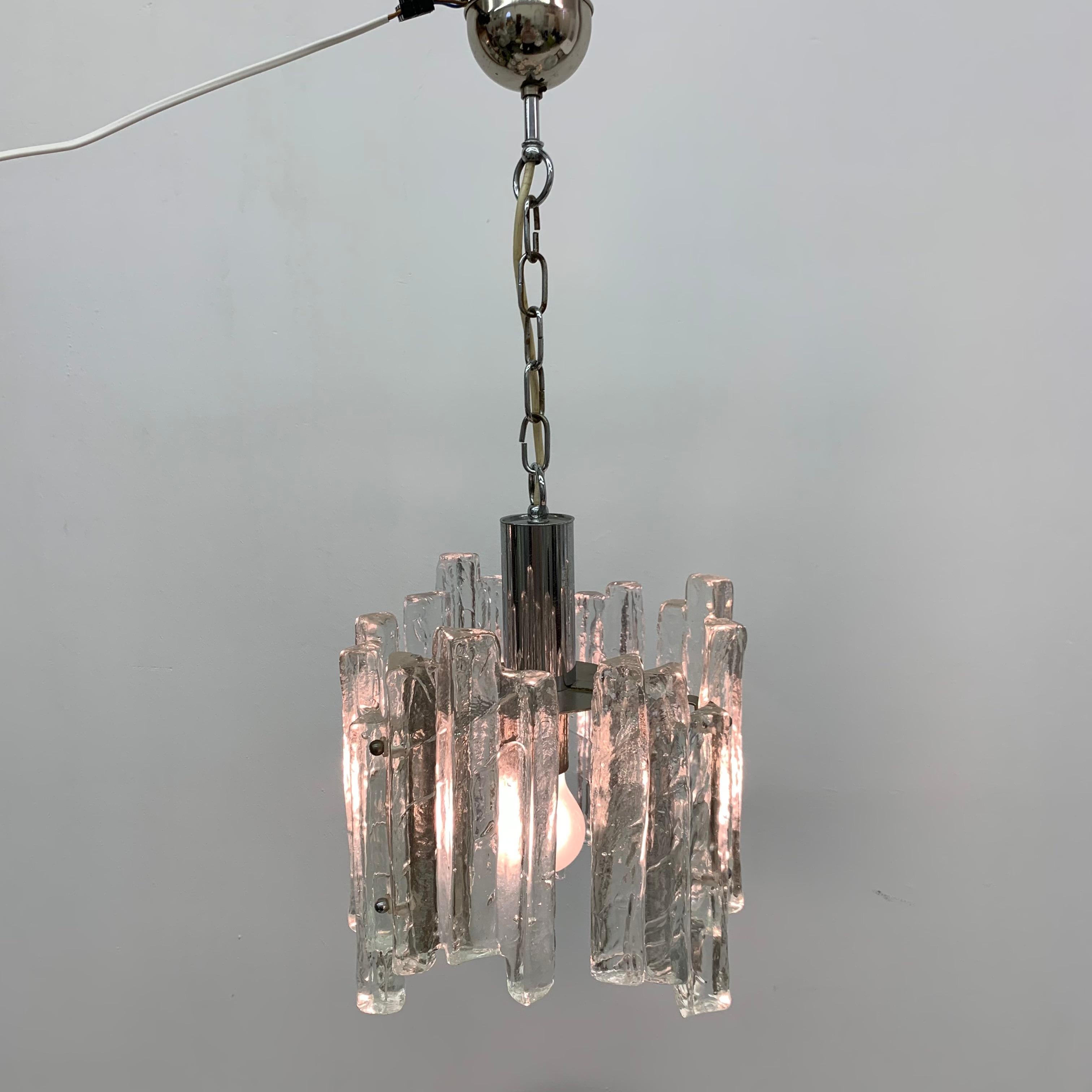 Hanging lamp in Frosted Ice Glass by J. T. Kalmar for Kalmar Franken KG, 1960s For Sale 13