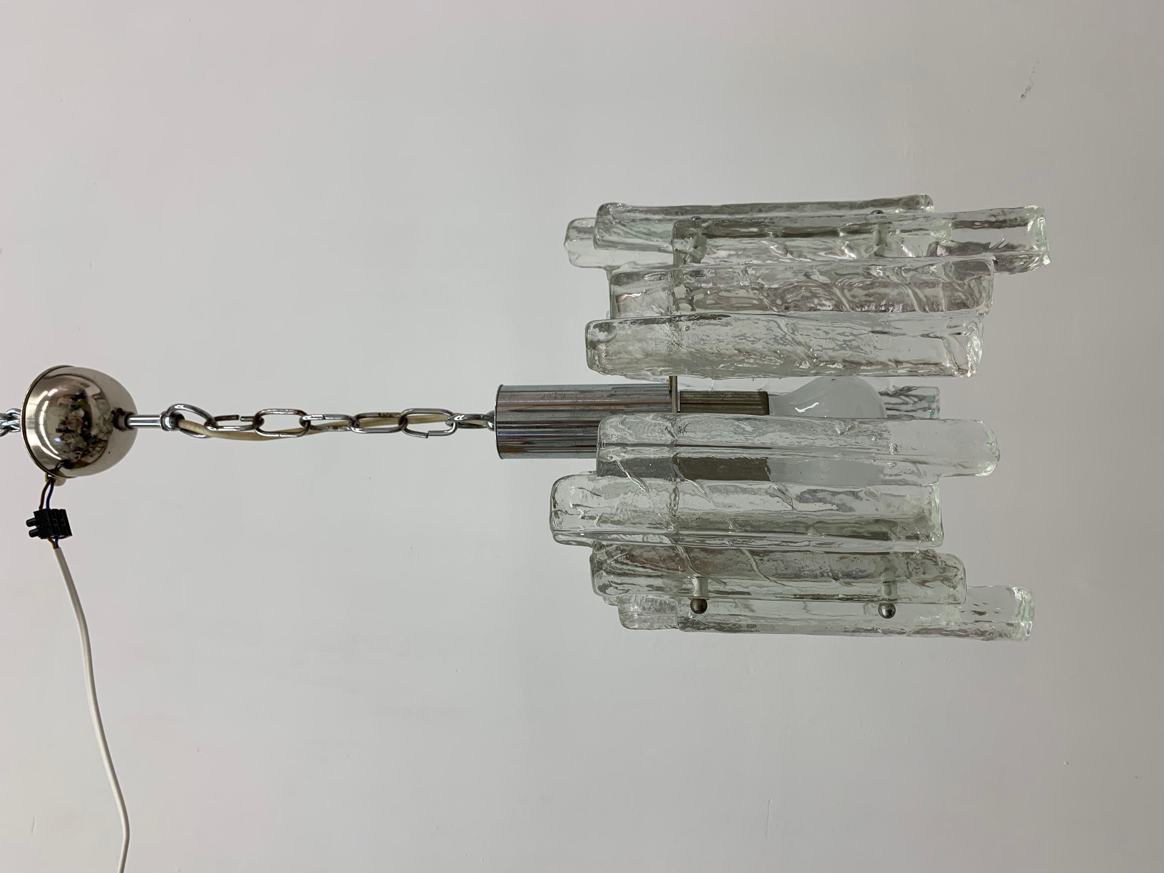 Hanging lamp in Frosted Ice Glass by J. T. Kalmar for Kalmar Franken KG, 1960s For Sale 3