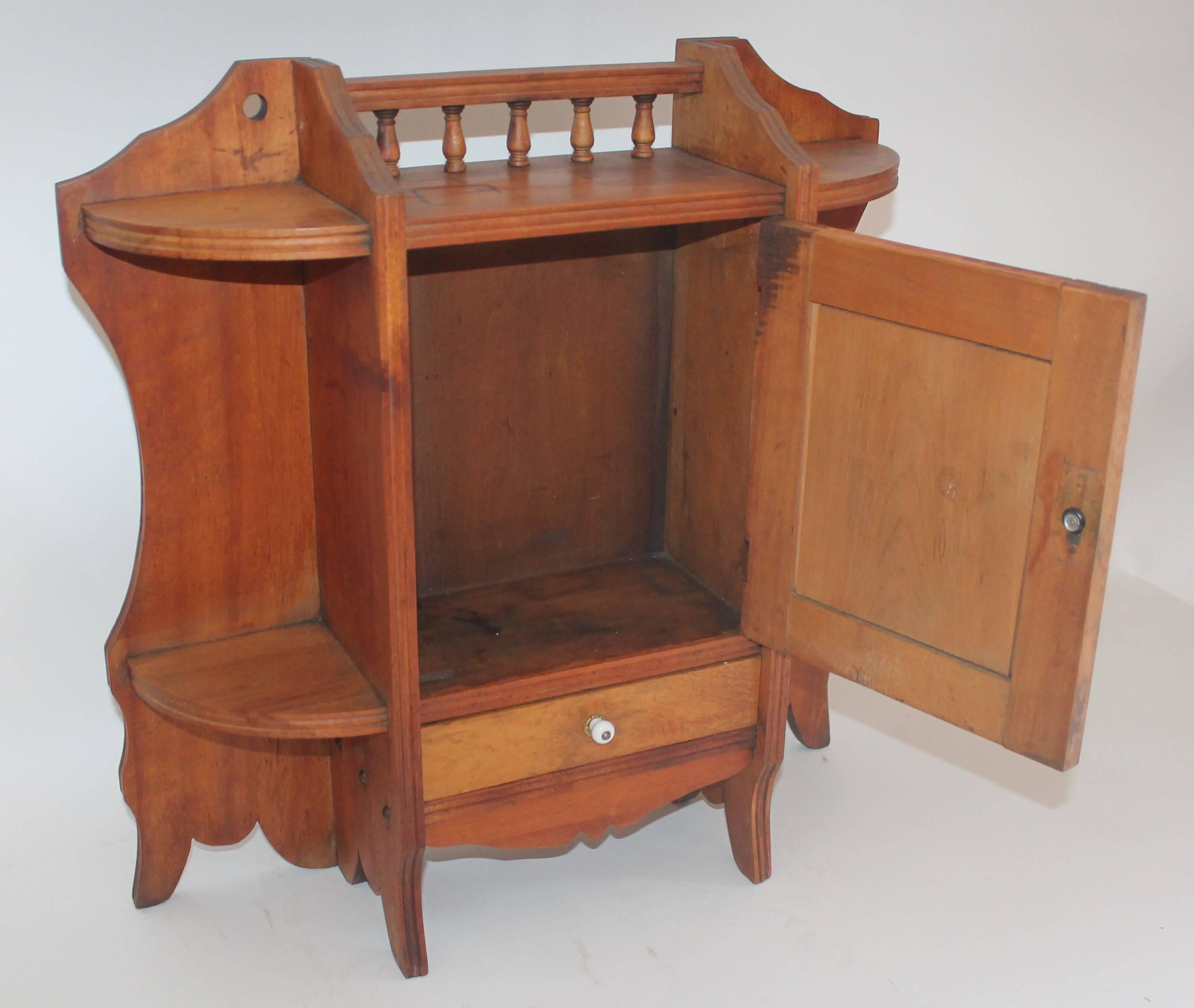Wood Hanging Medicine Cabinet with One Drawer, 19th Century Pine