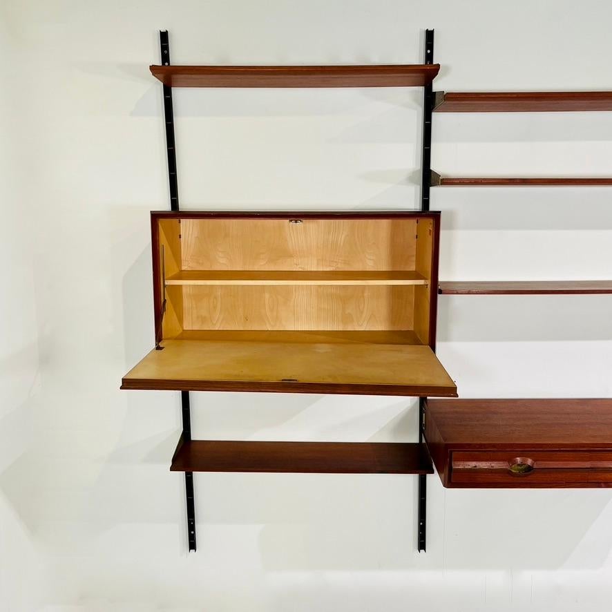 Hanging Wall Unit in Wood, Italy, 1960's For Sale 7
