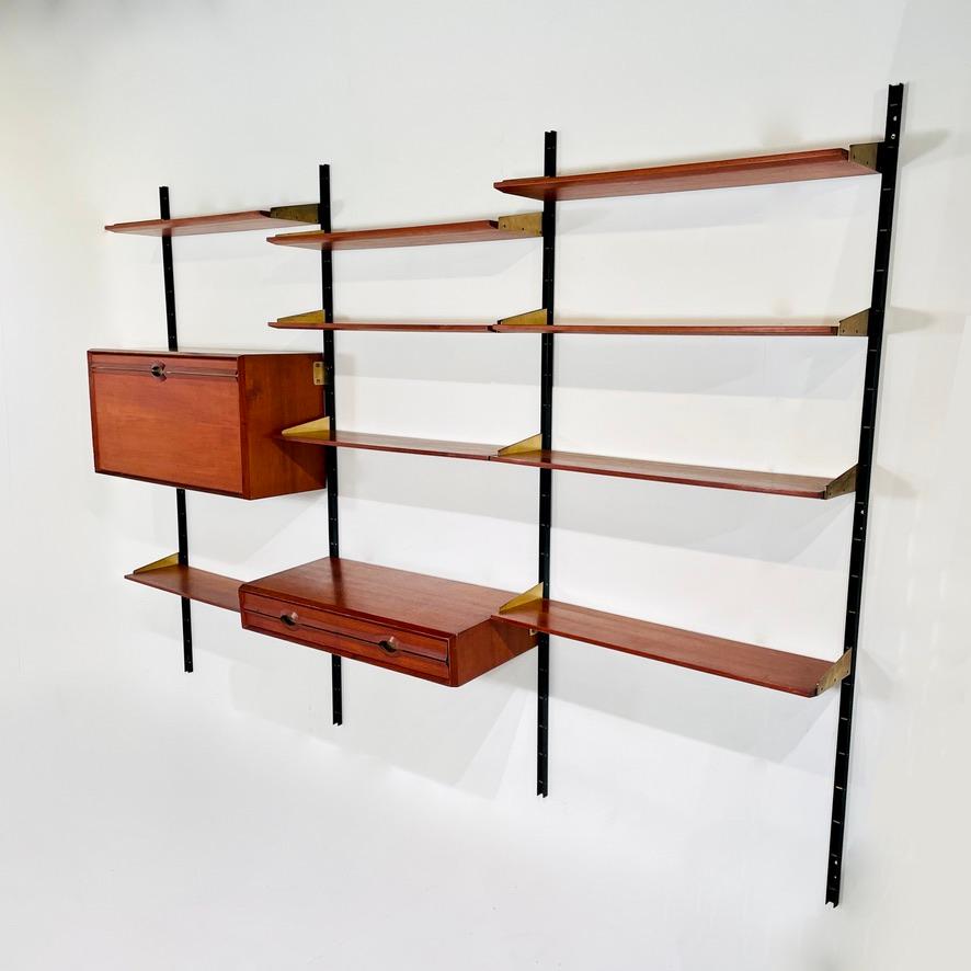 Hanging Wall Unit in Wood, Italy, 1960's For Sale 3