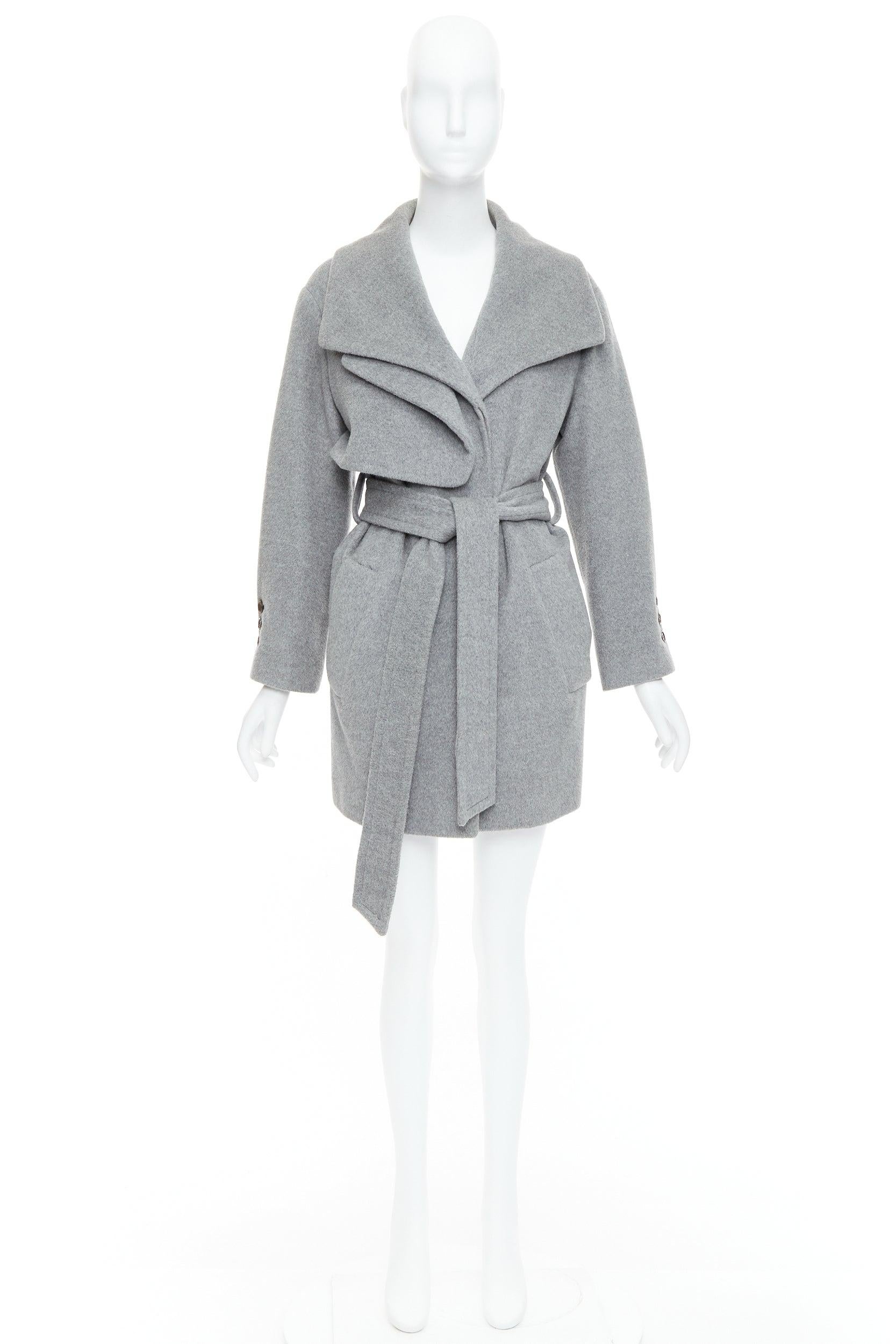 HANII S cappotto oversize in lana e angora con patta e cintura FR38 S in vendita 5