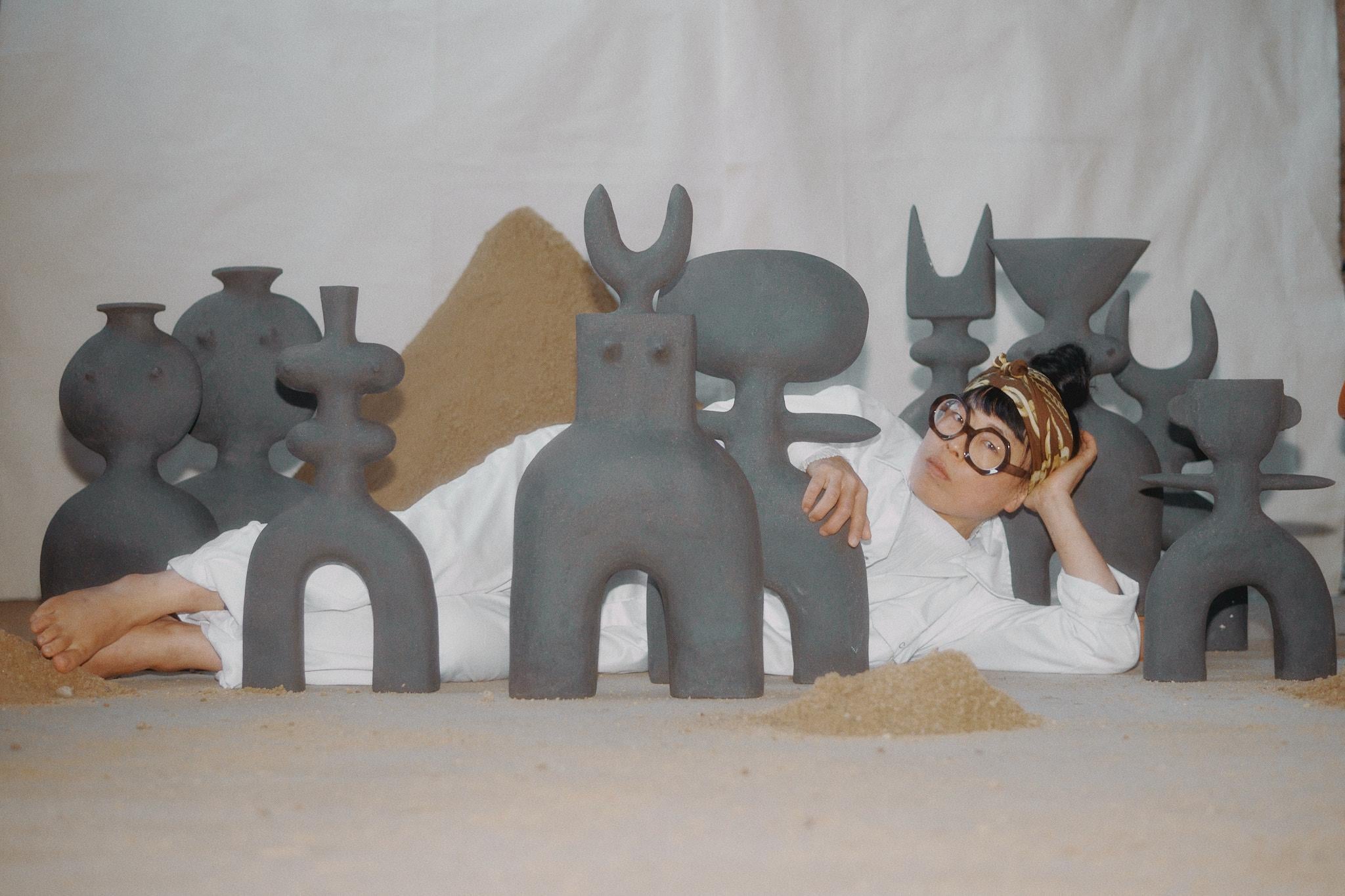 Escultura Guerrero Haniwa 15 de Noe Kuremoto Gres en venta