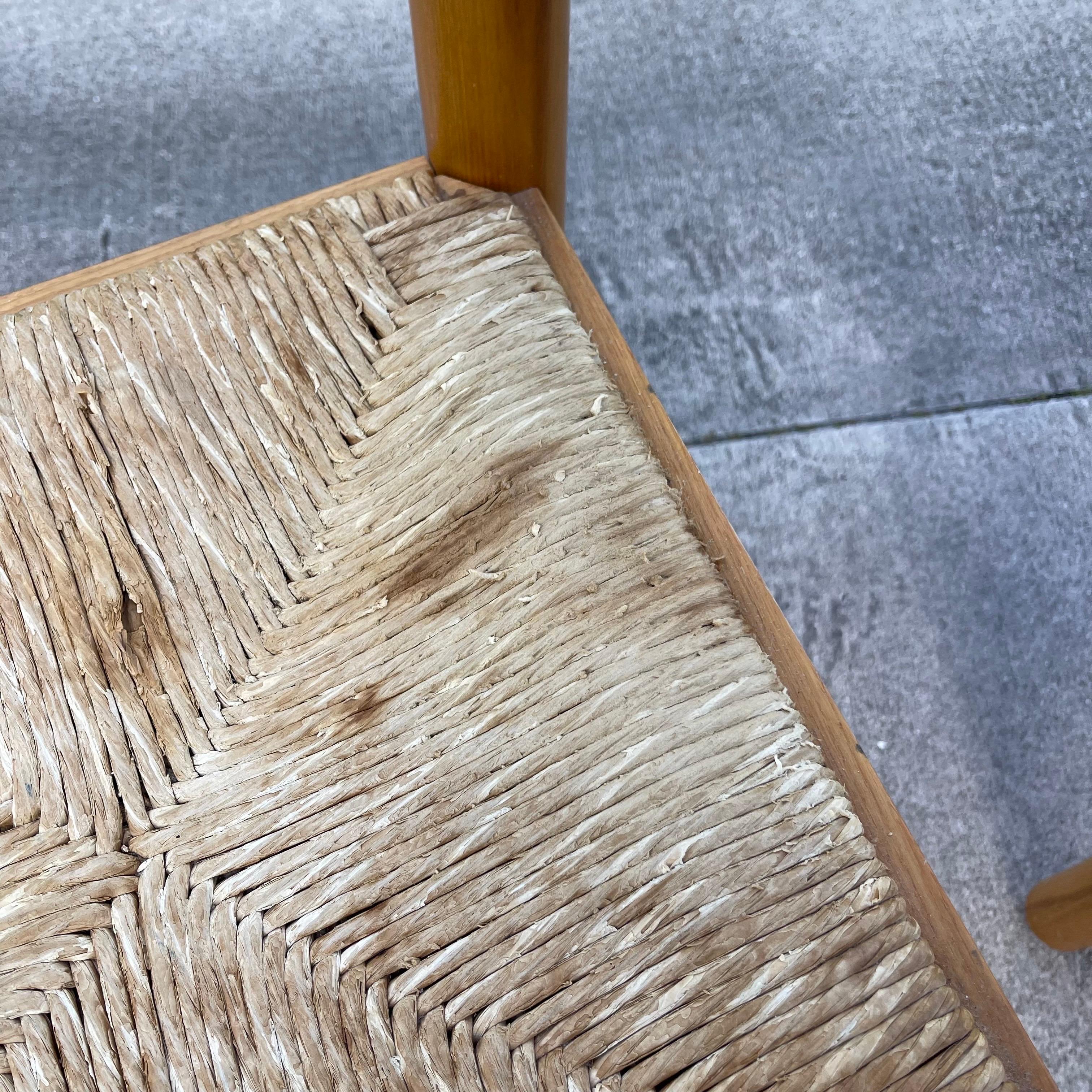 Hank Lowenstein Padova Taburetes de madera de altura de mostrador, Pareja en venta 9