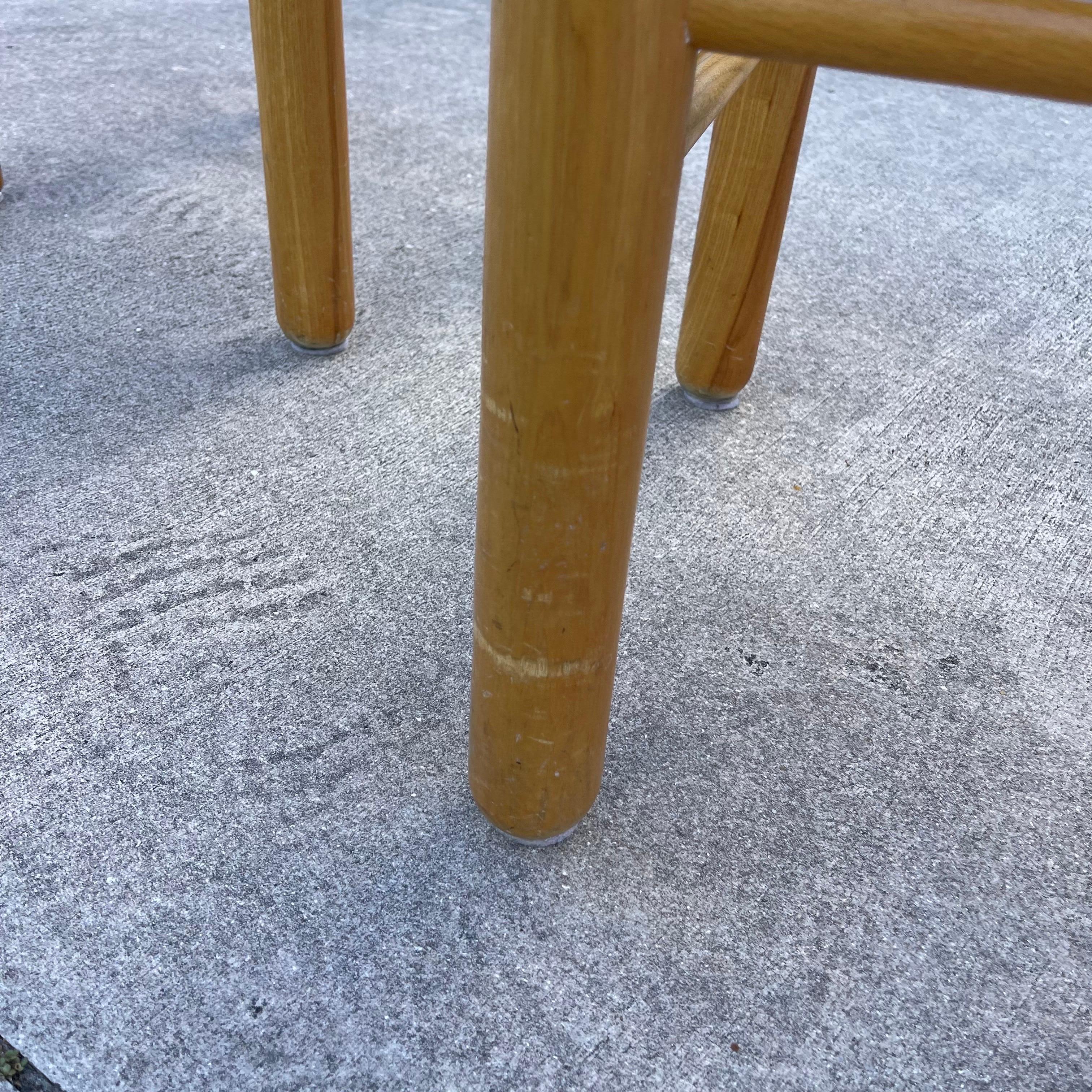 Hank Lowenstein Padova Taburetes de madera de altura de mostrador, Pareja siglo XX en venta