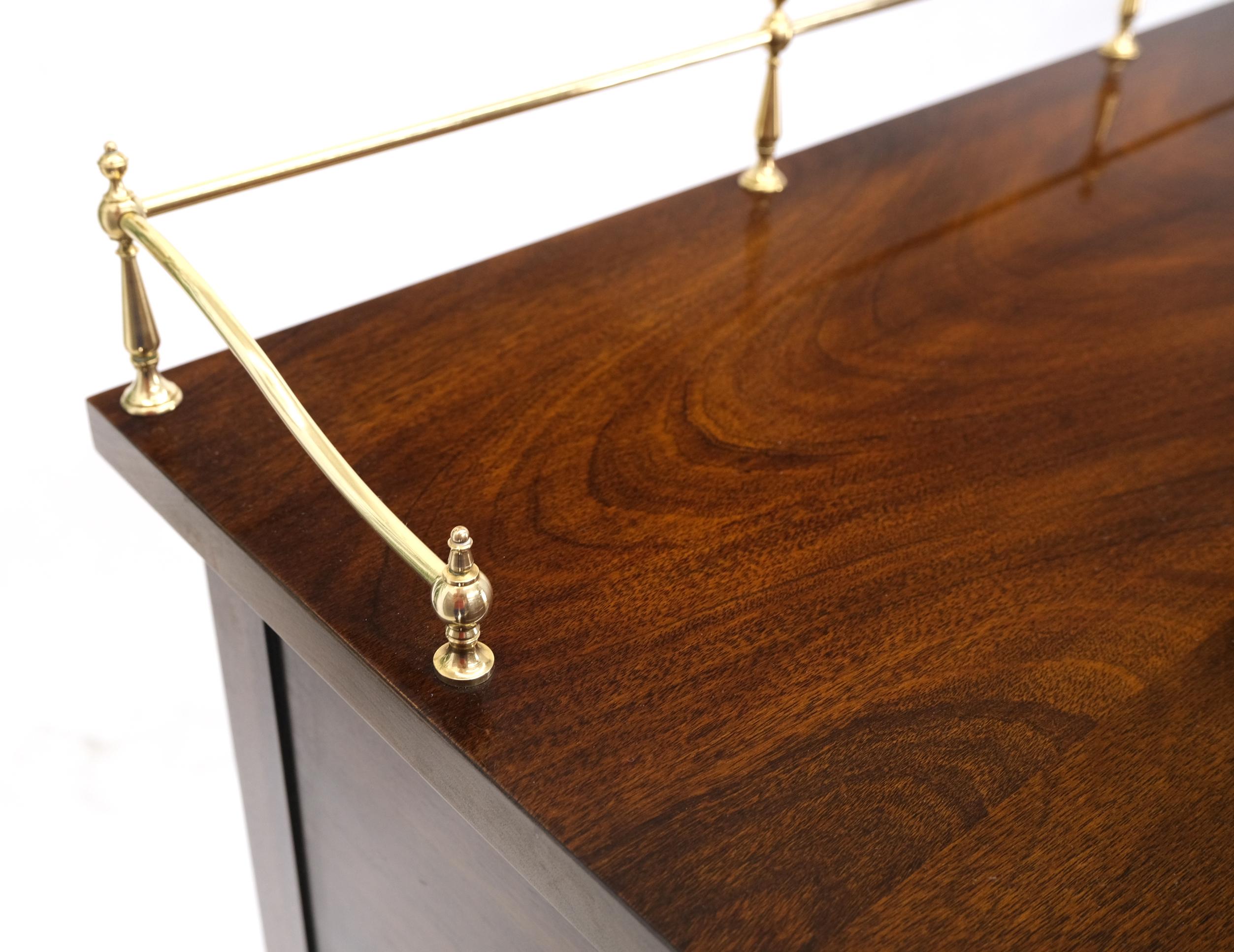 Hankel Harris Federal Flame Mahogany Brass Gallery Top Sideboard Buffet Mint In Good Condition In Rockaway, NJ