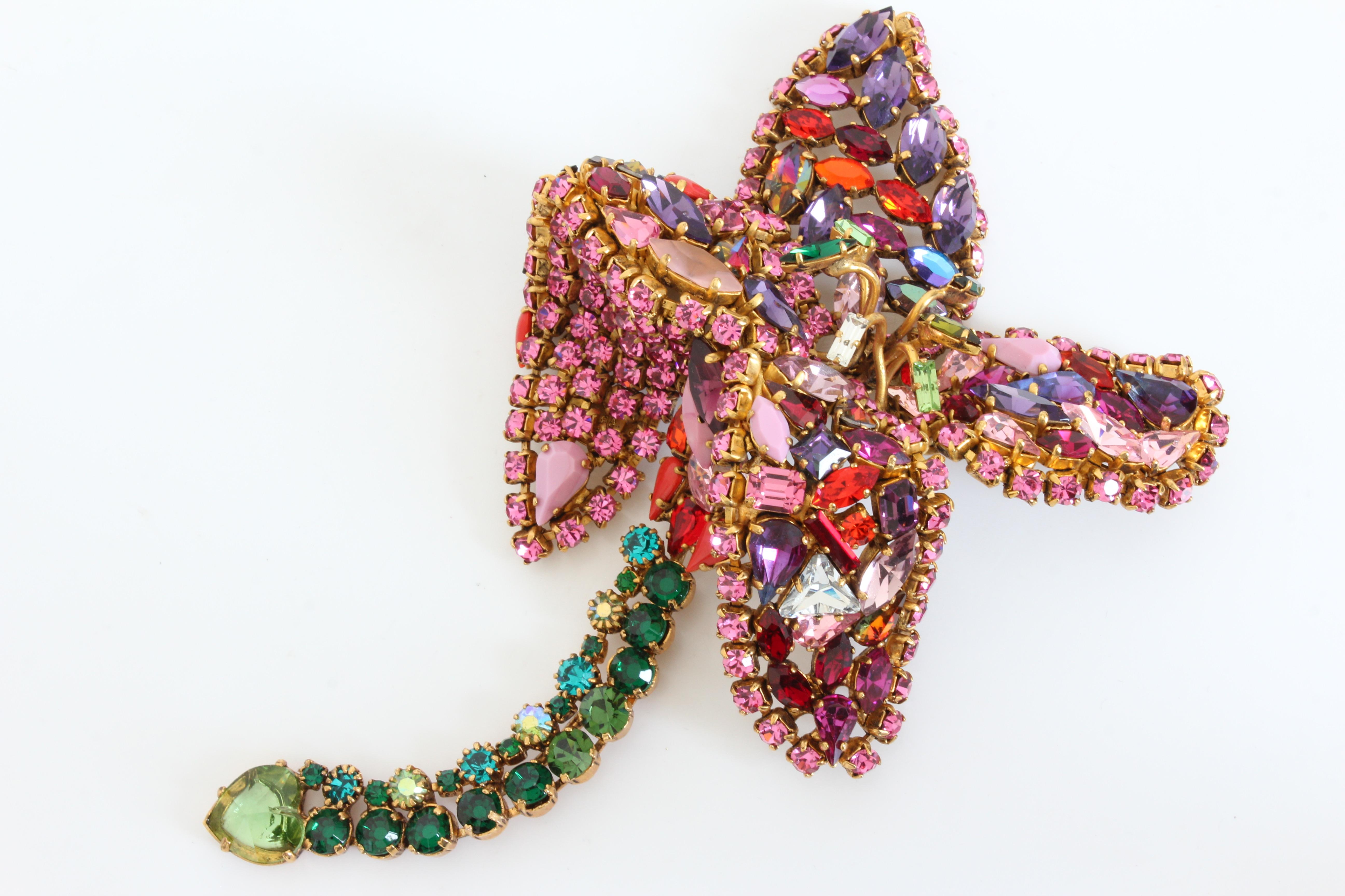 Hanna Bernhard Broche florale grande pendentif embellie fantaisie haute couture en vente 6