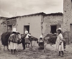 Bolivia, Menschen, Cochabamba, Schwarz-Weiß-Fotografie, 1960er Jahre, 24,1 x 29,2 cm