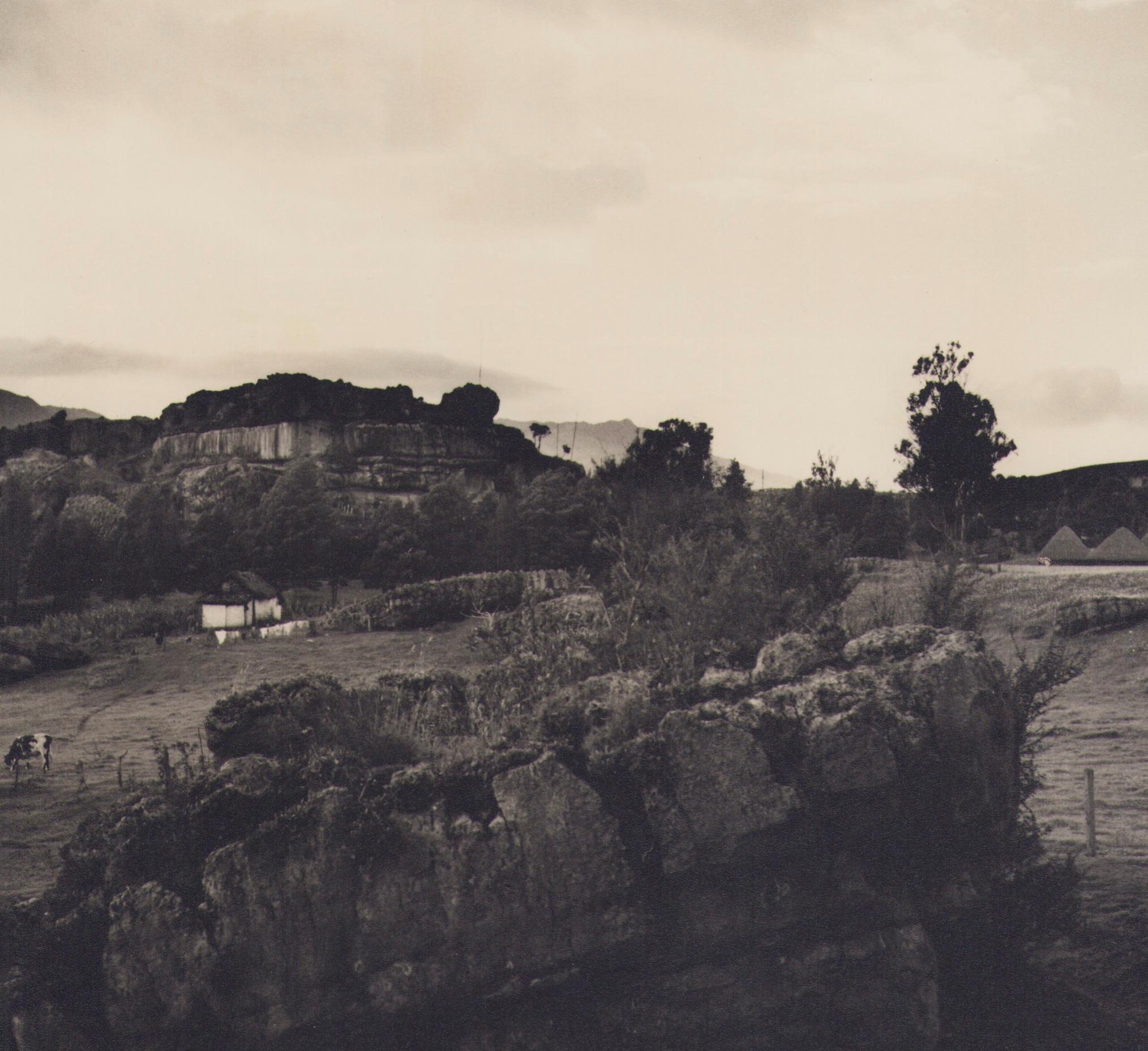 Colombia, paisaje, Fotografía en blanco y negro, años 60, 24, 3 x 24, 2 cm - Photograph de Hanna Seidel