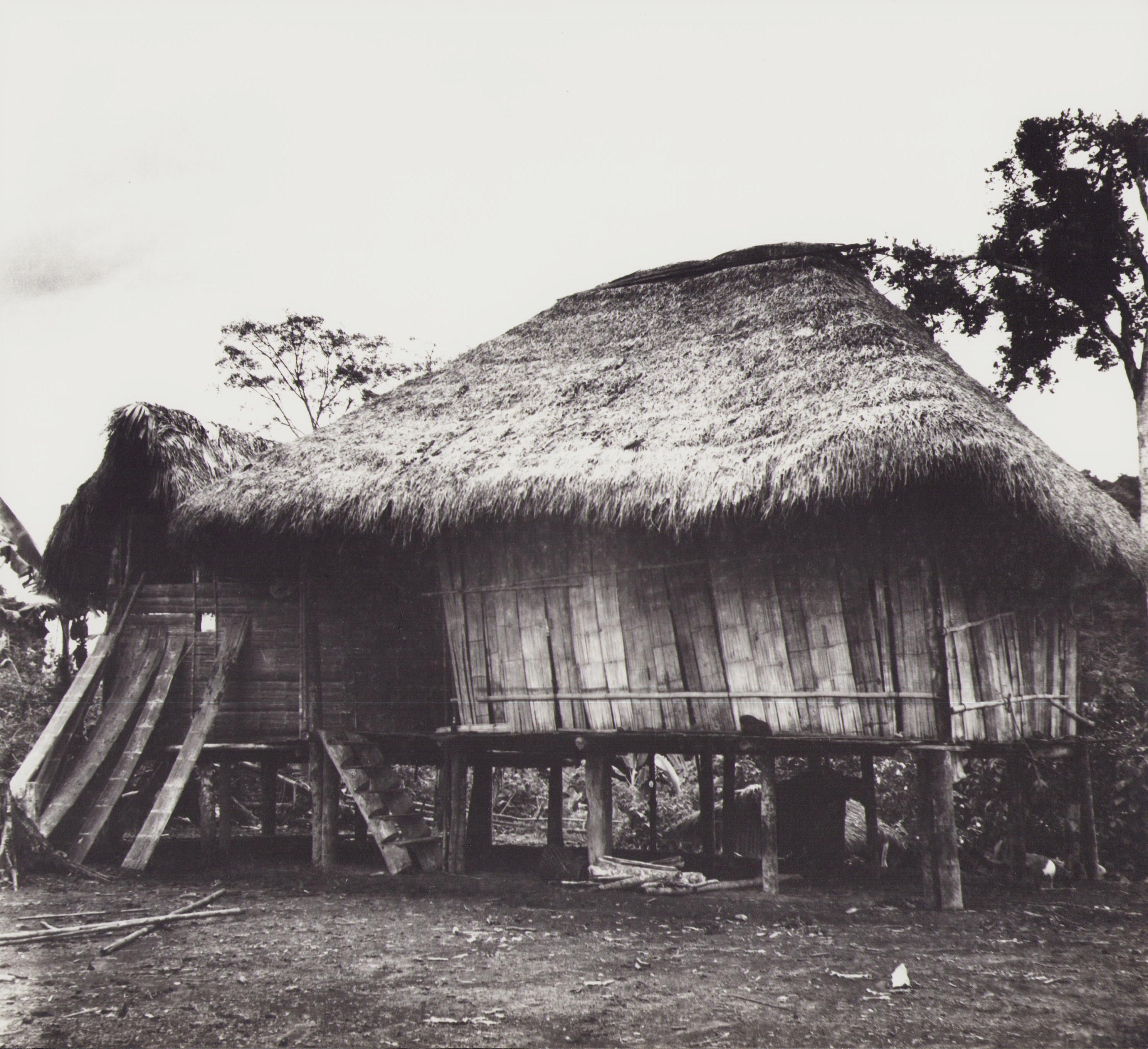 Hanna Seidel Portrait Photograph - Ecuador, Indigenous-Hut, Black and White Photography, 1960s, 23, 2 x 25, 4 cm