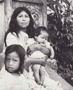Ecuador, Mother, Black and White Photography, 1960s, 26, 3 x 22, 7 cm