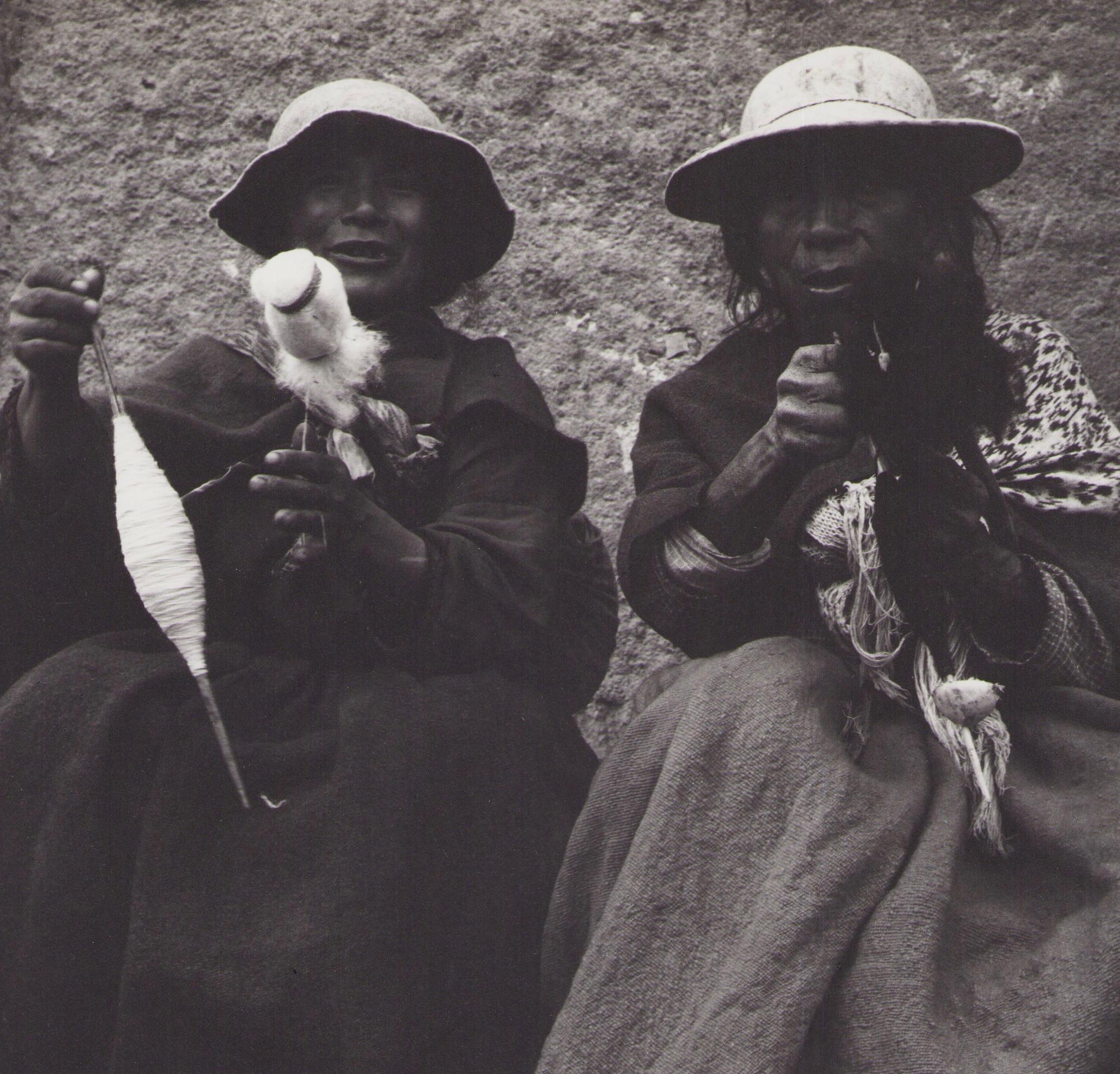Ecuador, People, Black and White Photography, 1960s, 23, 3 x 25, 1 cm For Sale 1