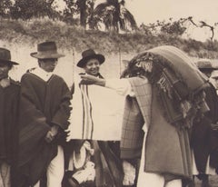 Ecuador, Seller, Black and White Photography, 1960s, 17, 2 x 19, 6 cm