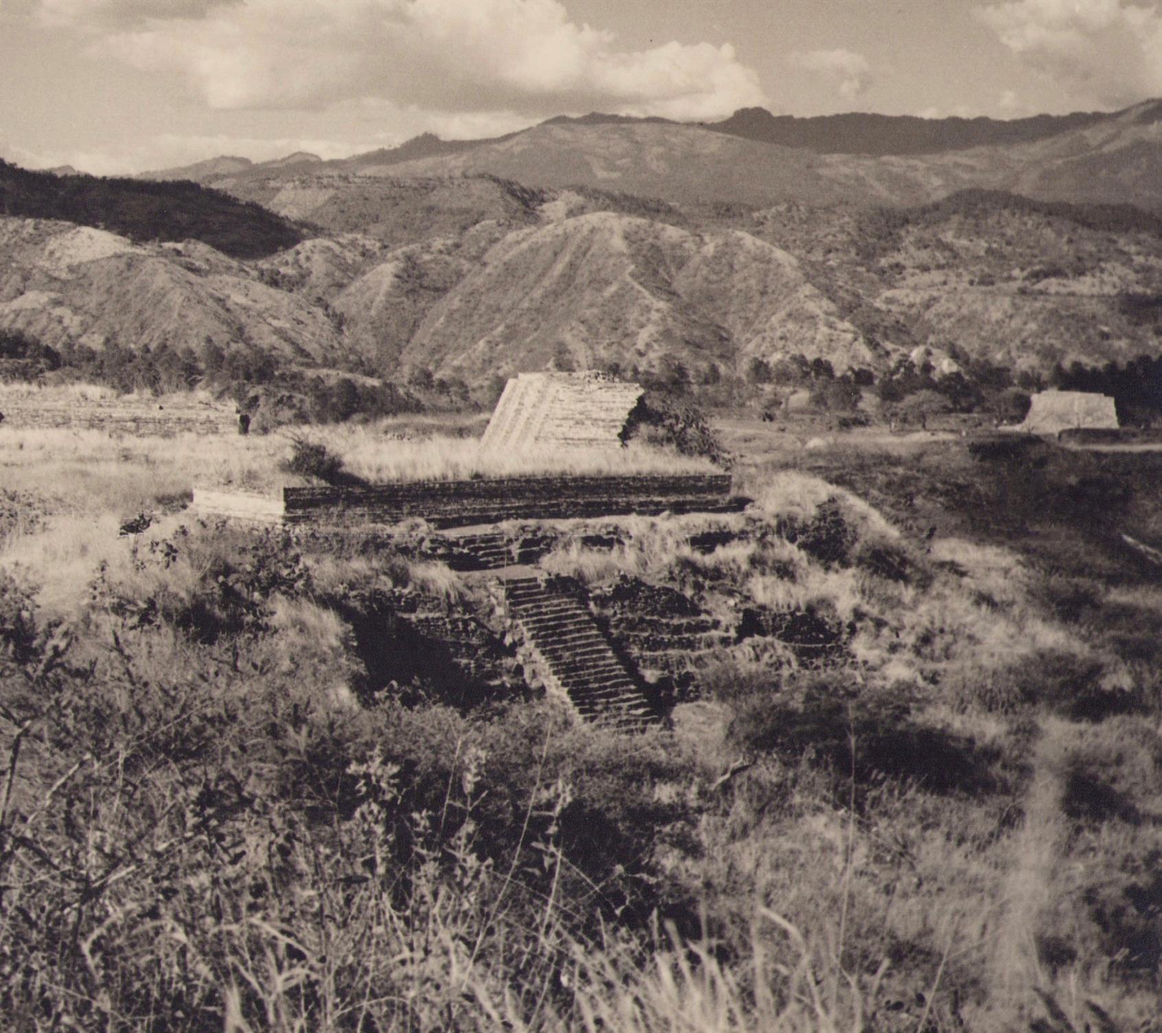 Guatemala, Landscape, Black and White Photography, ca. 1960s, 24, 1 x 24 cm - Gray Portrait Photograph by Hanna Seidel