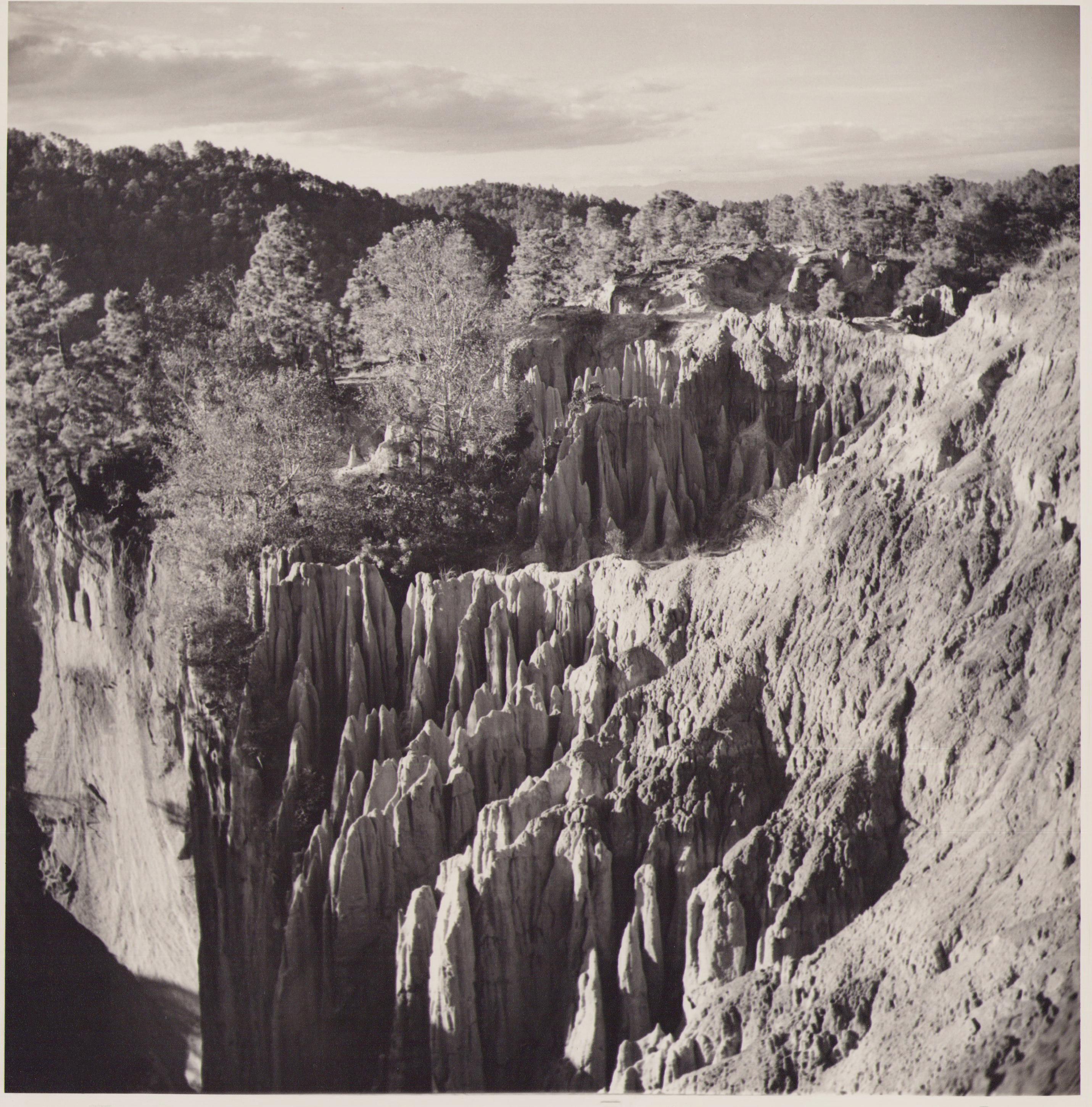Portrait Photograph Hanna Seidel - Guatemala, paysage, photographie en noir et blanc, vers les années 1960, 24,2 x 24,2 cm