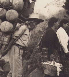 Guatemala, Hombre, Fotografía en blanco y negro, ca. 1960, 25, 3 x 24, 2 cm