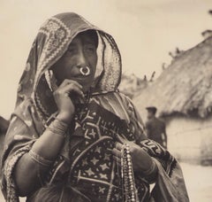 Panama, Mère et fille, photographie en noir et blanc, années 1960, 23,2 x 17,3 cm