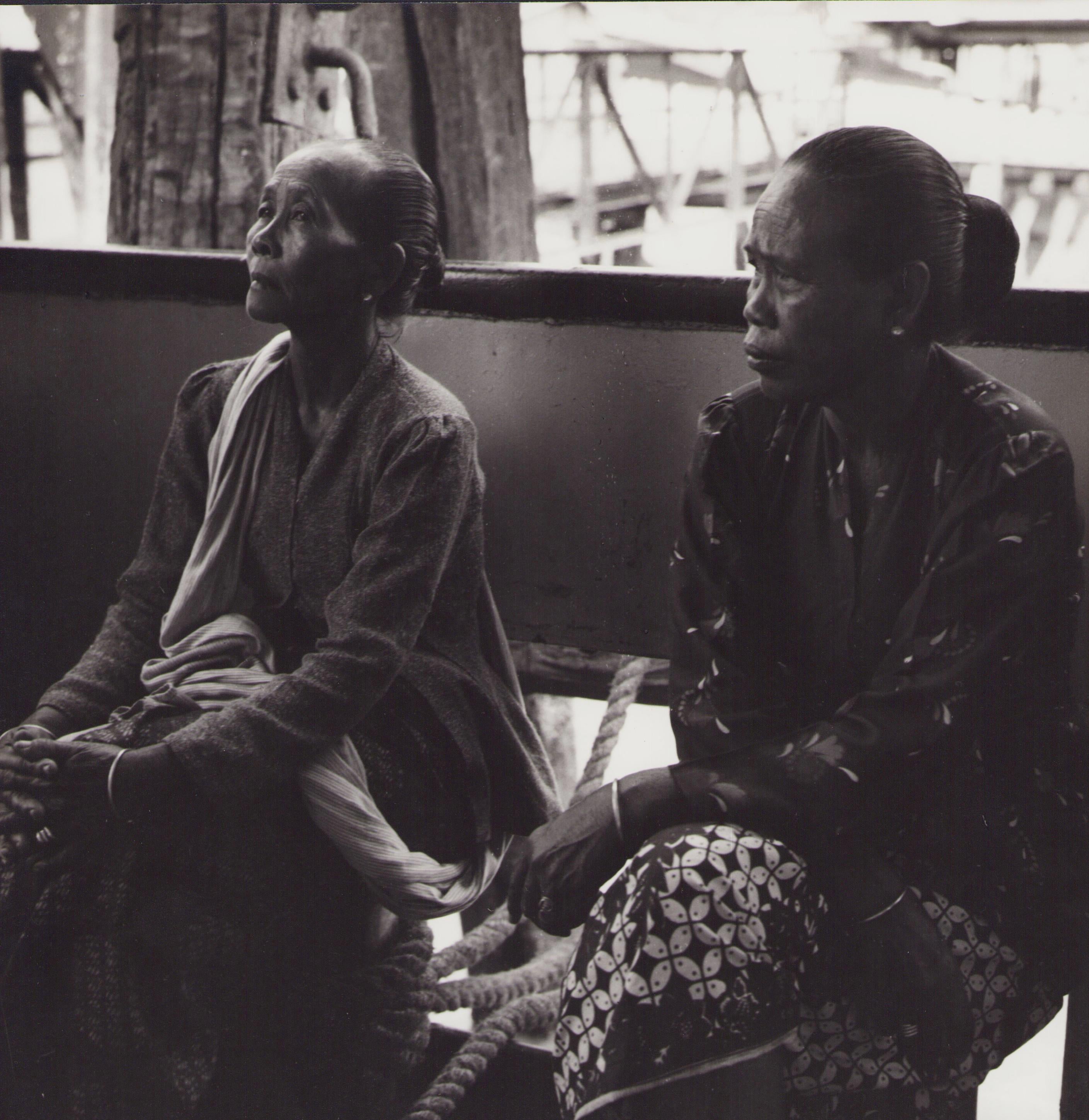 Hanna Seidel Portrait Photograph - Suriname, People, Women, Black and White Photography, 1960s, 24, 5 x 24 cm