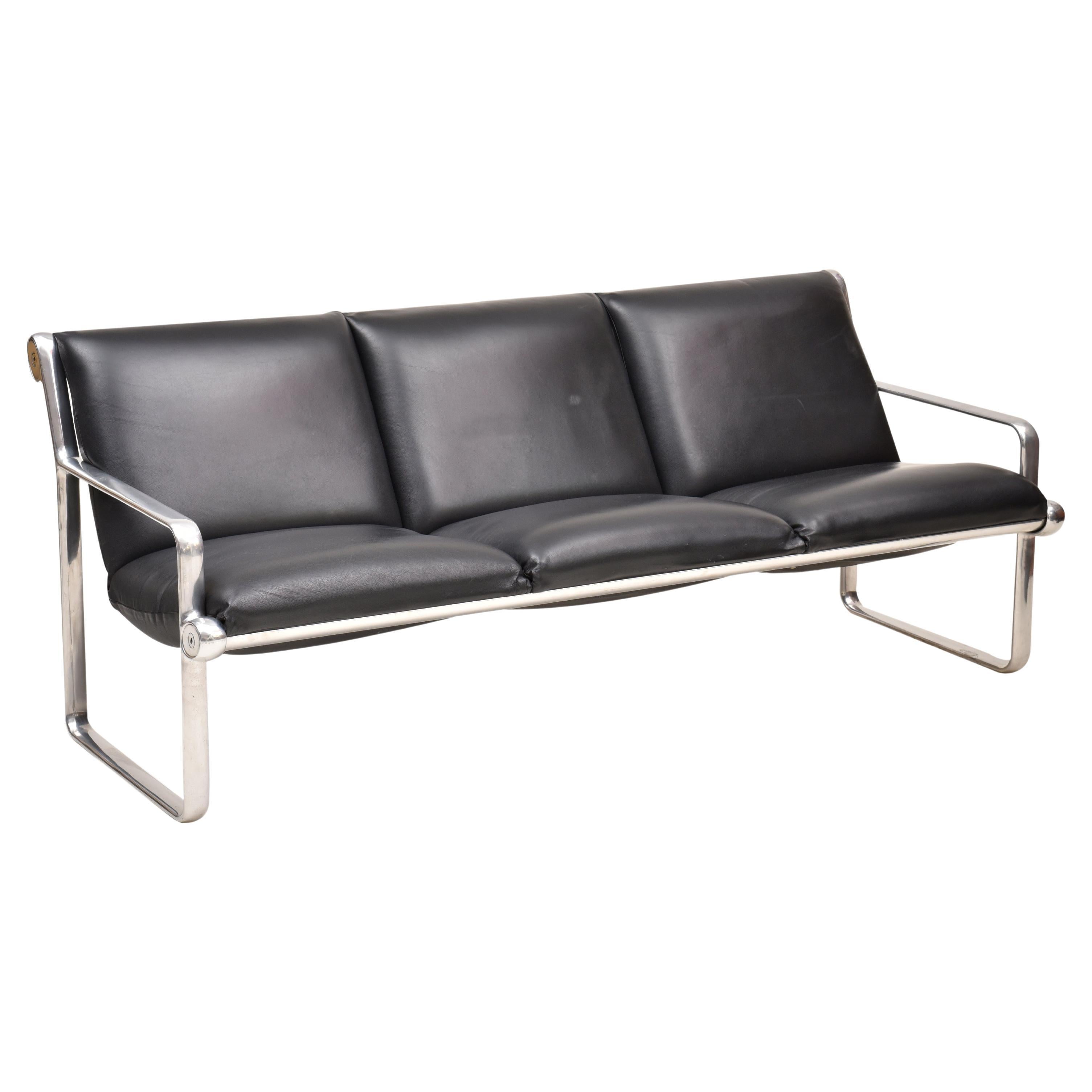 Hanna Sofa by Forma, Florence Knoll, 1975s For Sale
