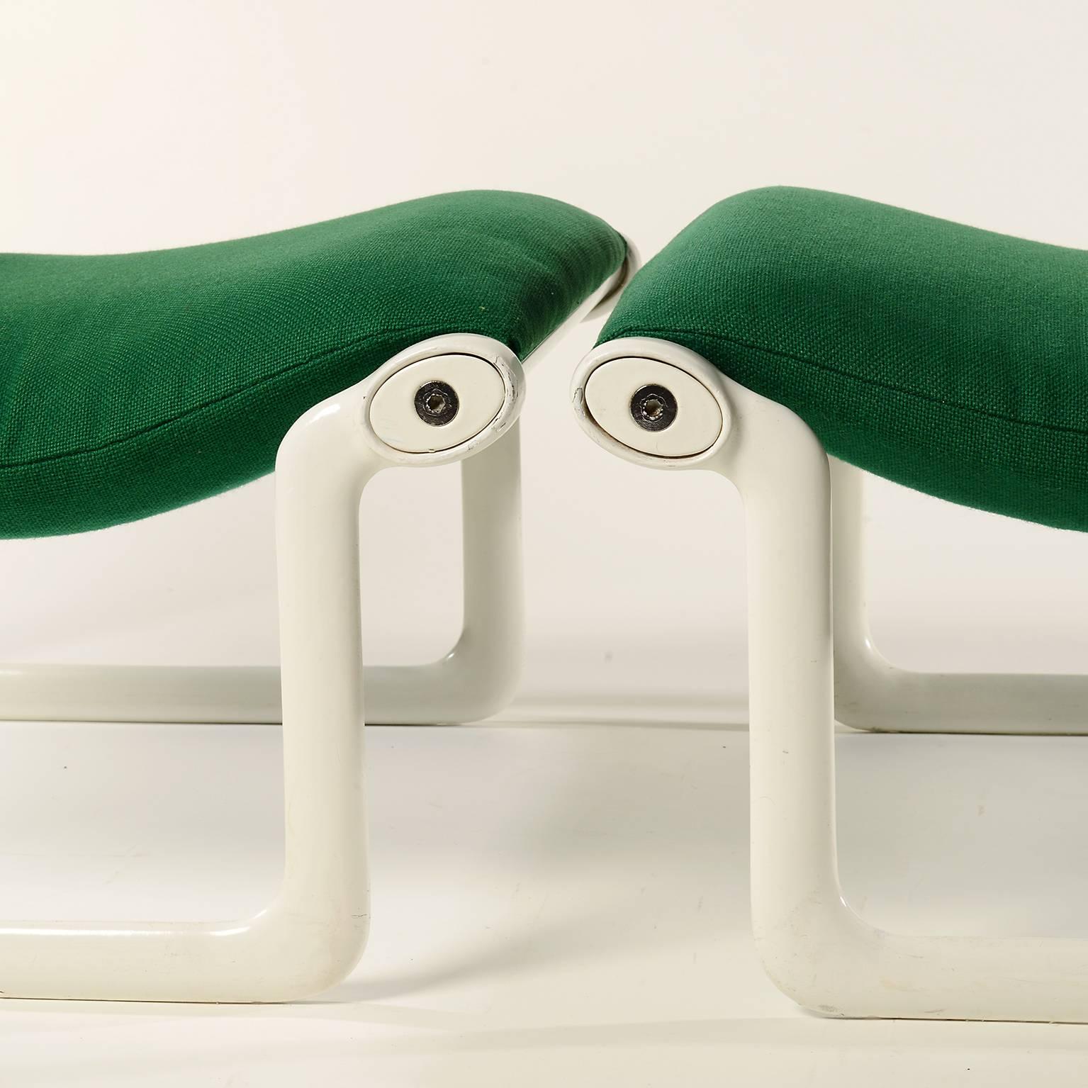 Hannah and Morrison for Knoll International Sling Chairs, circa 1970 3