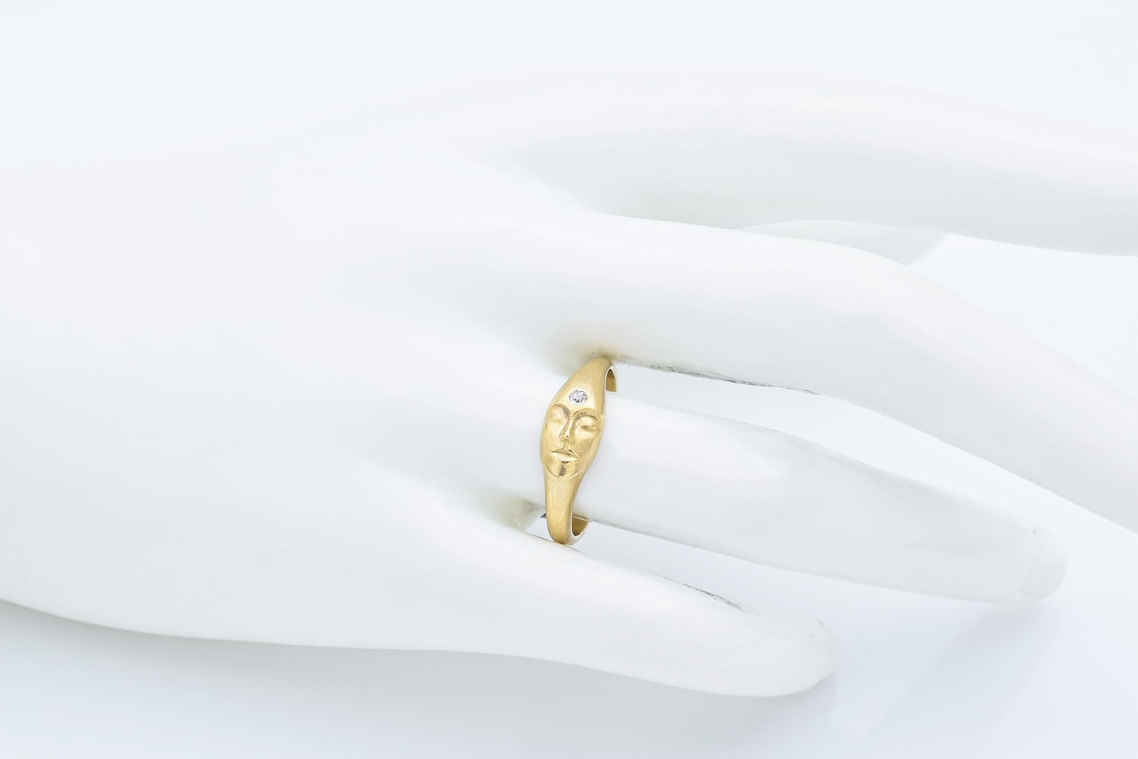 Women's Hannah Blount Little Gold Grey Lady Diamond Yellow Gold Ring Size 8