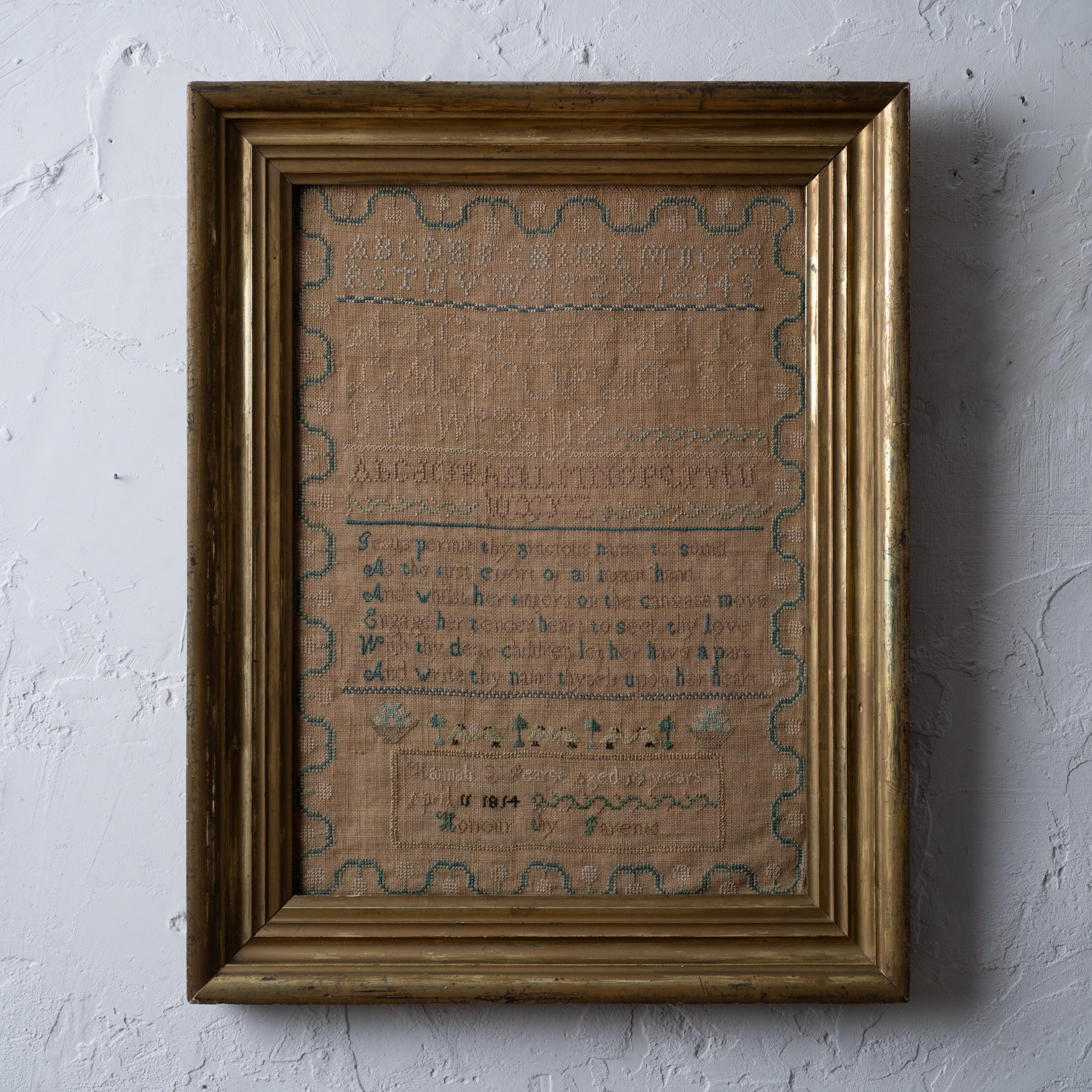 Portsmouth, New Hampsire Stickmustertuch, Hannah Sheafe Pearse (1803-1825) zugeschrieben, in vergoldetem Rahmen. 



Tochter von Kapitän Samuel Pearse (1759-1816) heiratete Sarah Henderson (geb. 1777), Tochter von Hugh Henderson und Hannah Sheafe.