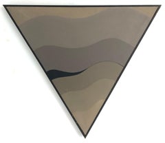 Wave Form I (Wellenform) (Dreieck, wellenförmig, modern, Mid-Century) (~50% OFF)