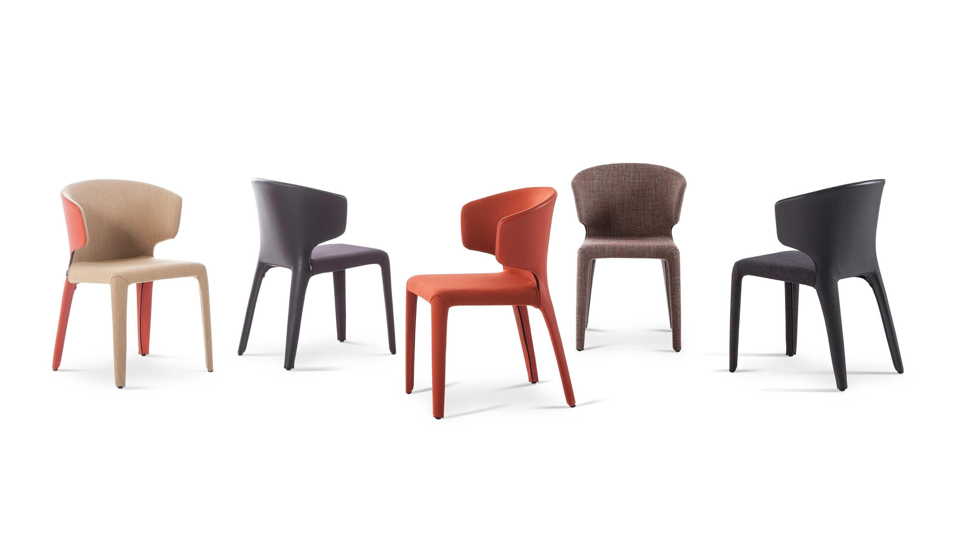 Italiano Hannes Wettstein Set di cinque sedie Hola 369 per Cassina in vendita