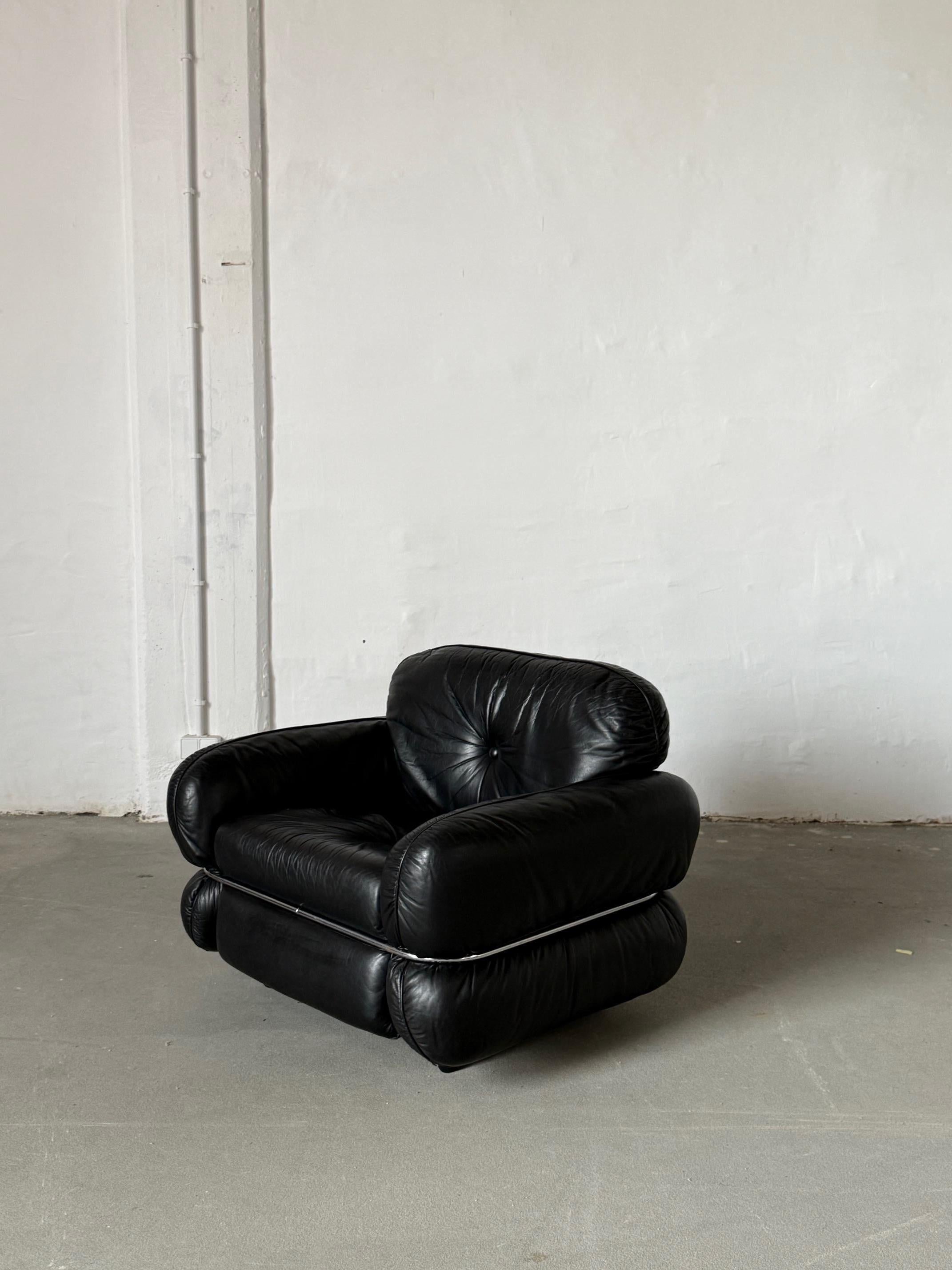 Finlandais Fauteuil en cuir noir 