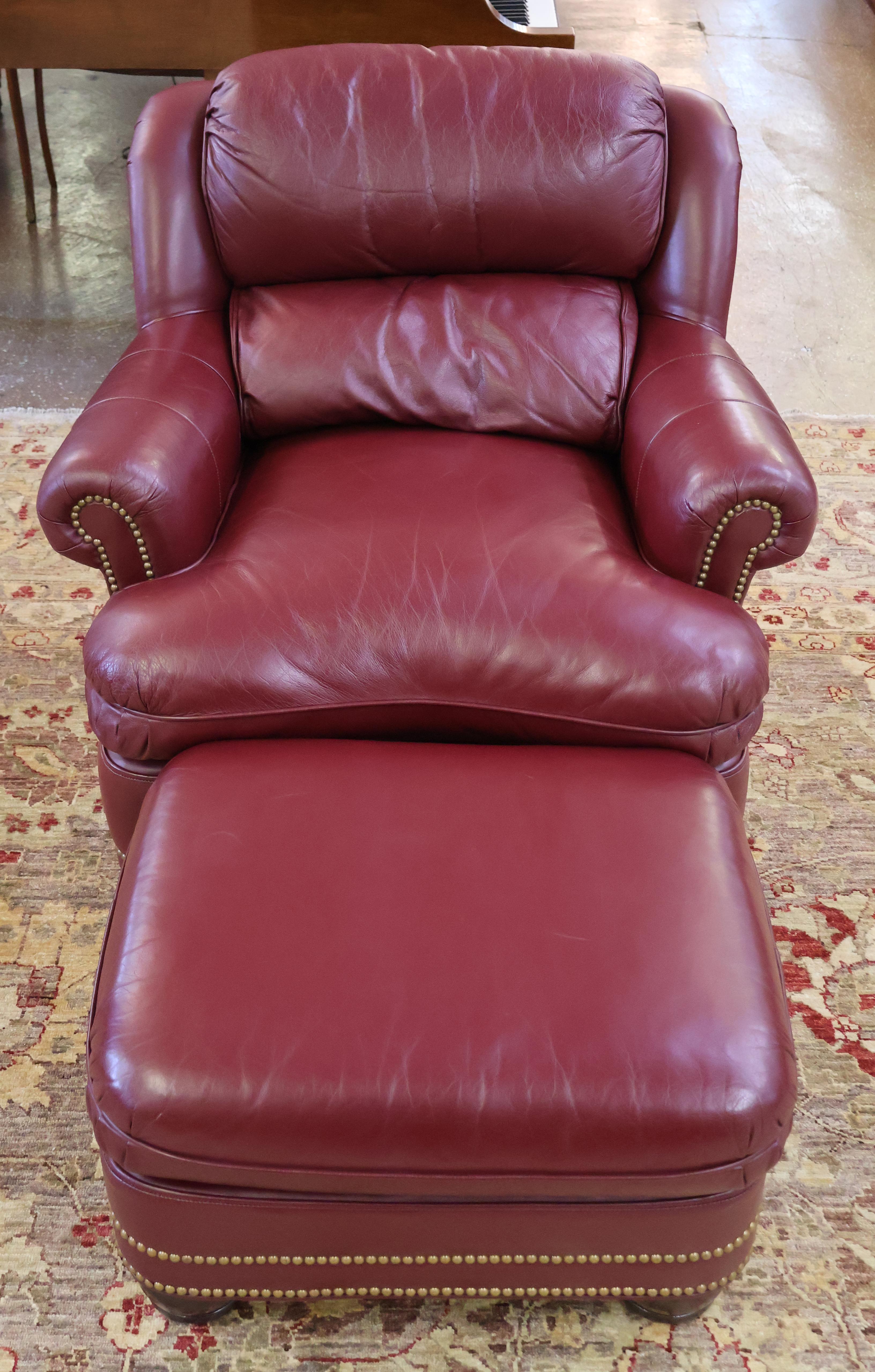 ​Hanock and Moore Austin Burgundy Leather Lounge Chair & Ottoman

Dimensions : Chair - 35