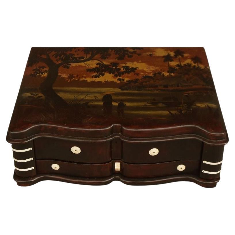 Hanoi Lacquer Jewelry Box, 1950 For Sale