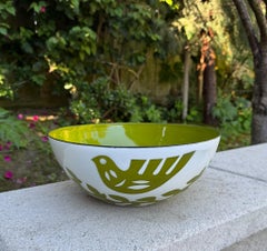Hanova of Pasadena Ciotola con colomba in smalto verde e bianco, 1960 ca.