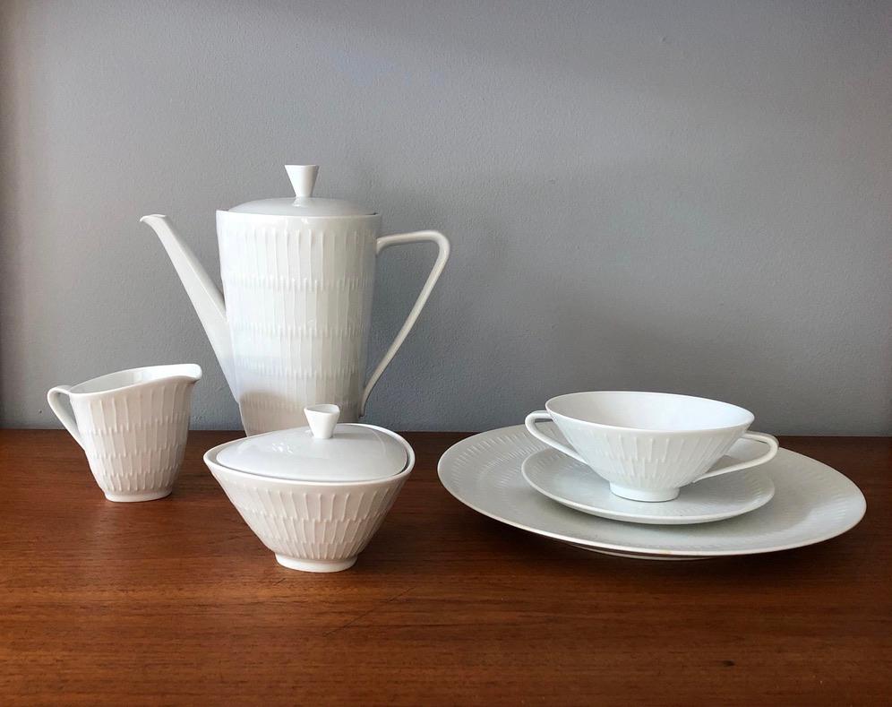 Vintage Midcentury Coffee / Tea Set by Hans Achtziger for Hutschenreuther Selb  1