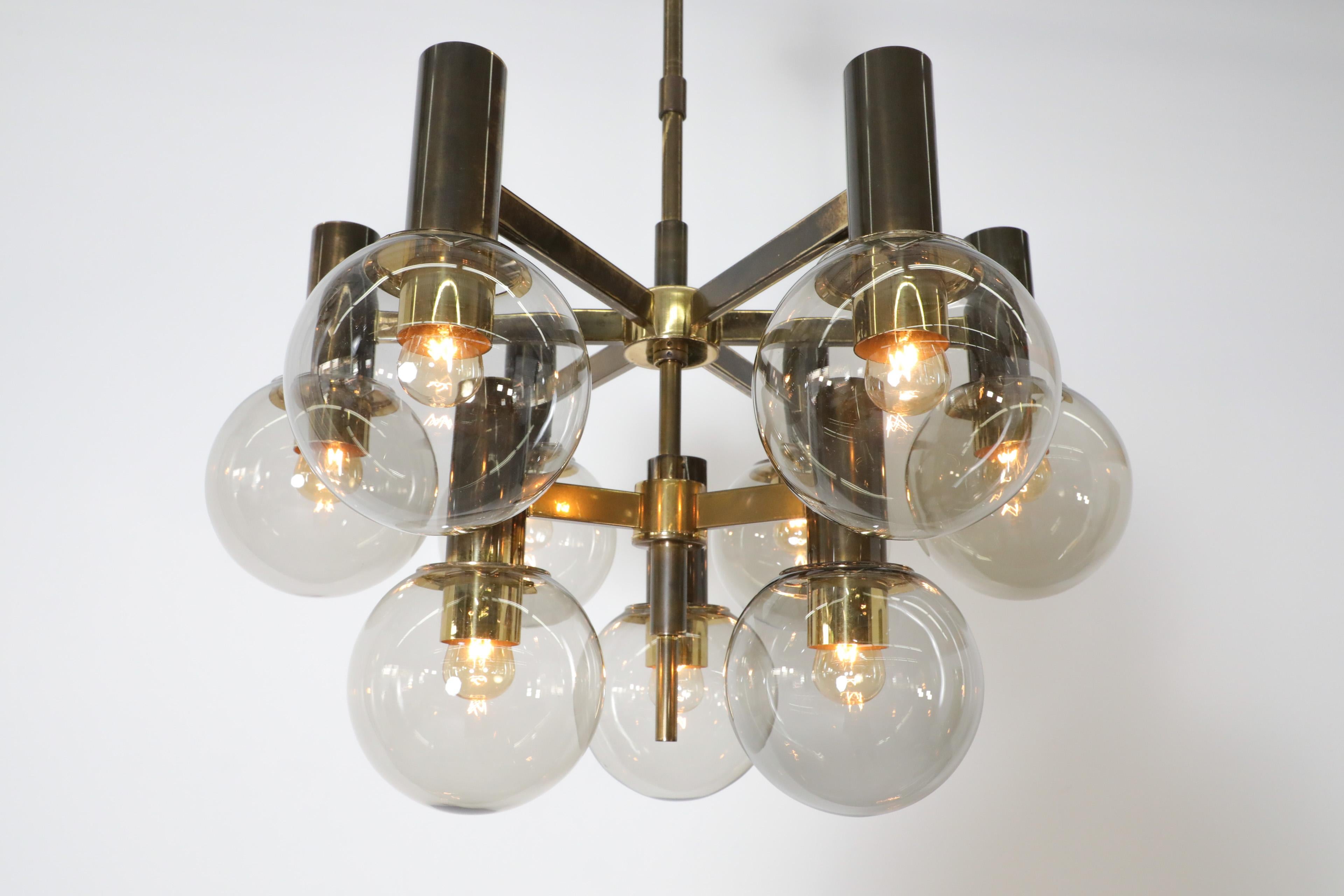 Hans Agne Jacobssen Style Brass Chandelier with 9 Smoked Glass Globes and Canopy For Sale 14