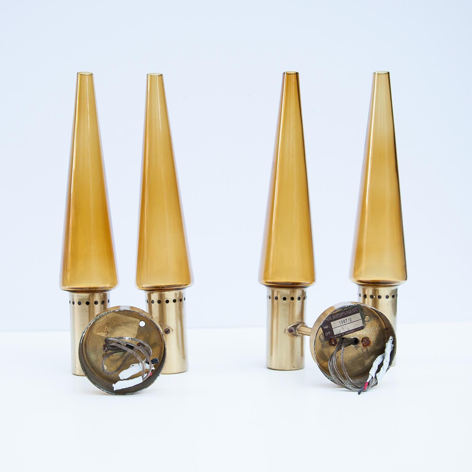 Hans-Agne Jacobsson Brass Glass Sconces Set of 2 In Good Condition For Sale In Munich, DE