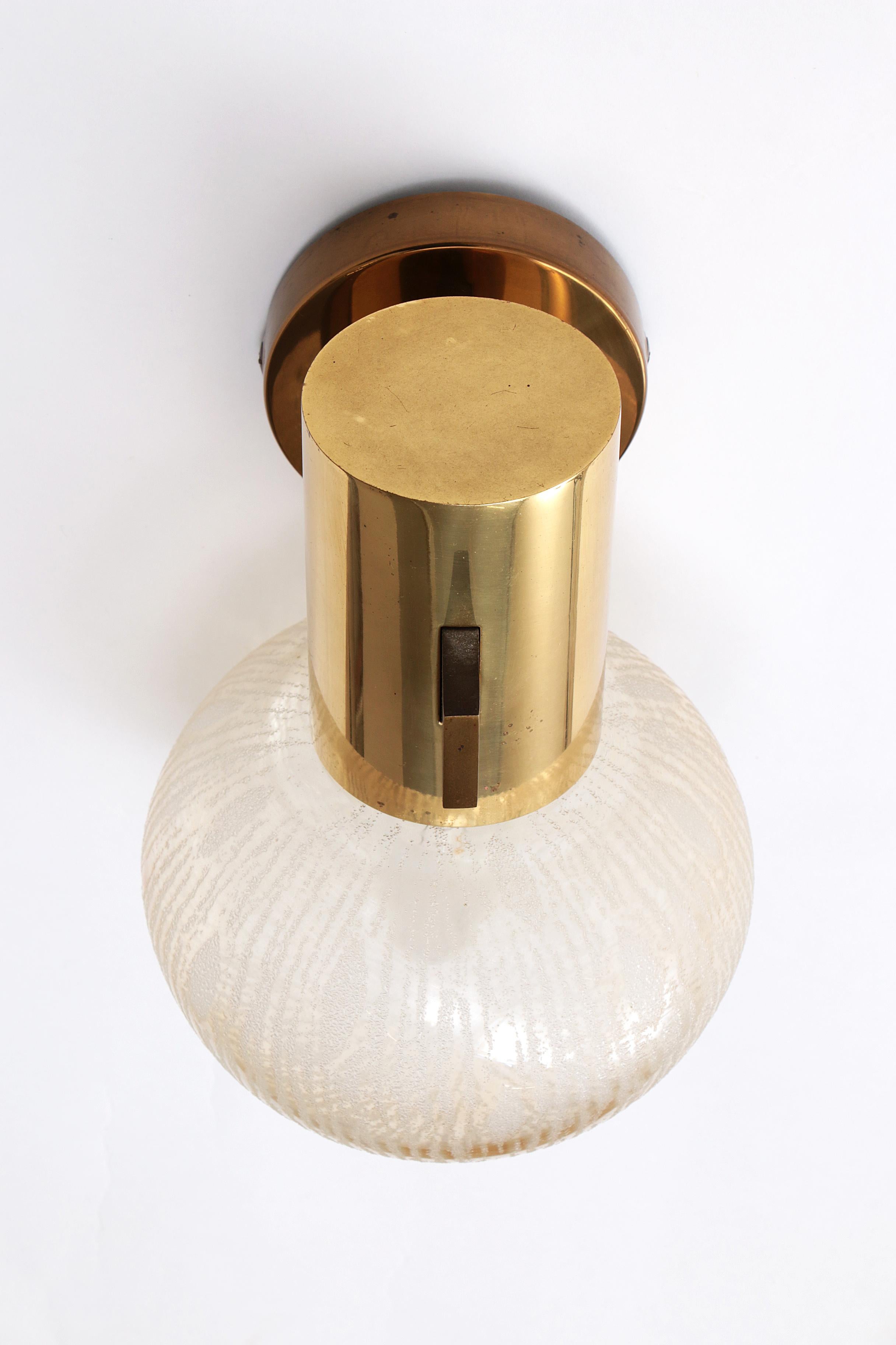 Applique en laiton et verre Hans-Agne Jakobsen, Suède, 1960 en vente 3