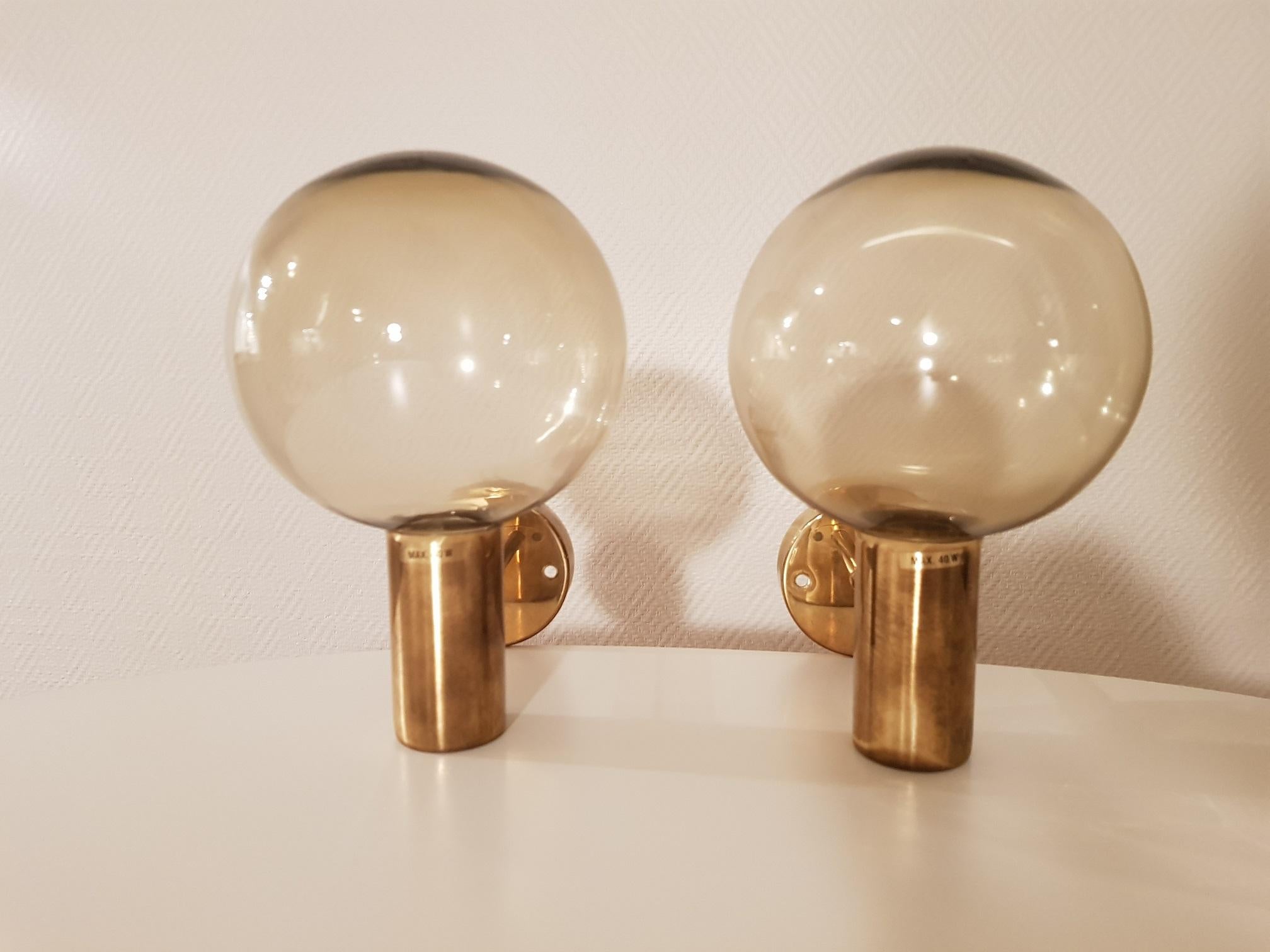 Hans-Agne Jakobsson 2 Brass Wall Lamps 1960s Markaryd, Sweden In Good Condition For Sale In Limhamn, SE