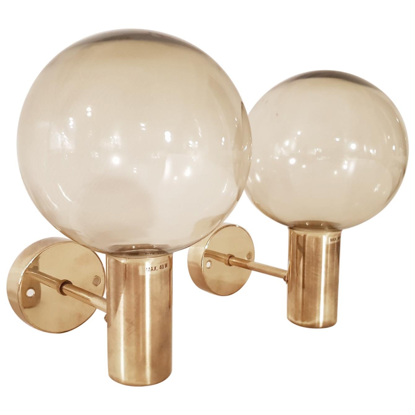 Hans-Agne Jakobsson 2 Brass Wall Lamps 1960s Markaryd, Sweden For Sale