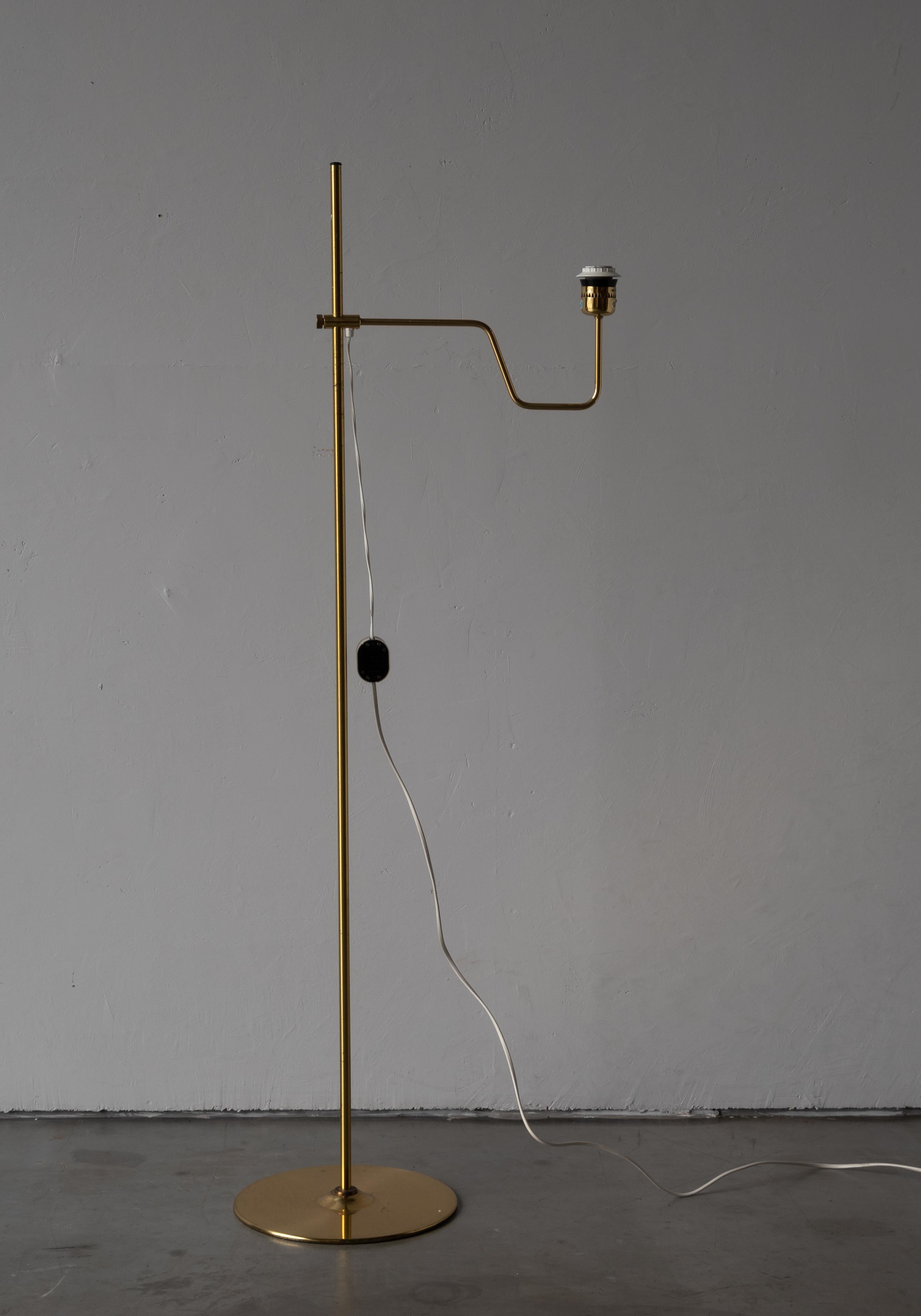 Swedish Hans-Agne Jakobsson, Adjustable Floor Lamp, Brass, Fabric, Sweden, c. 1970s