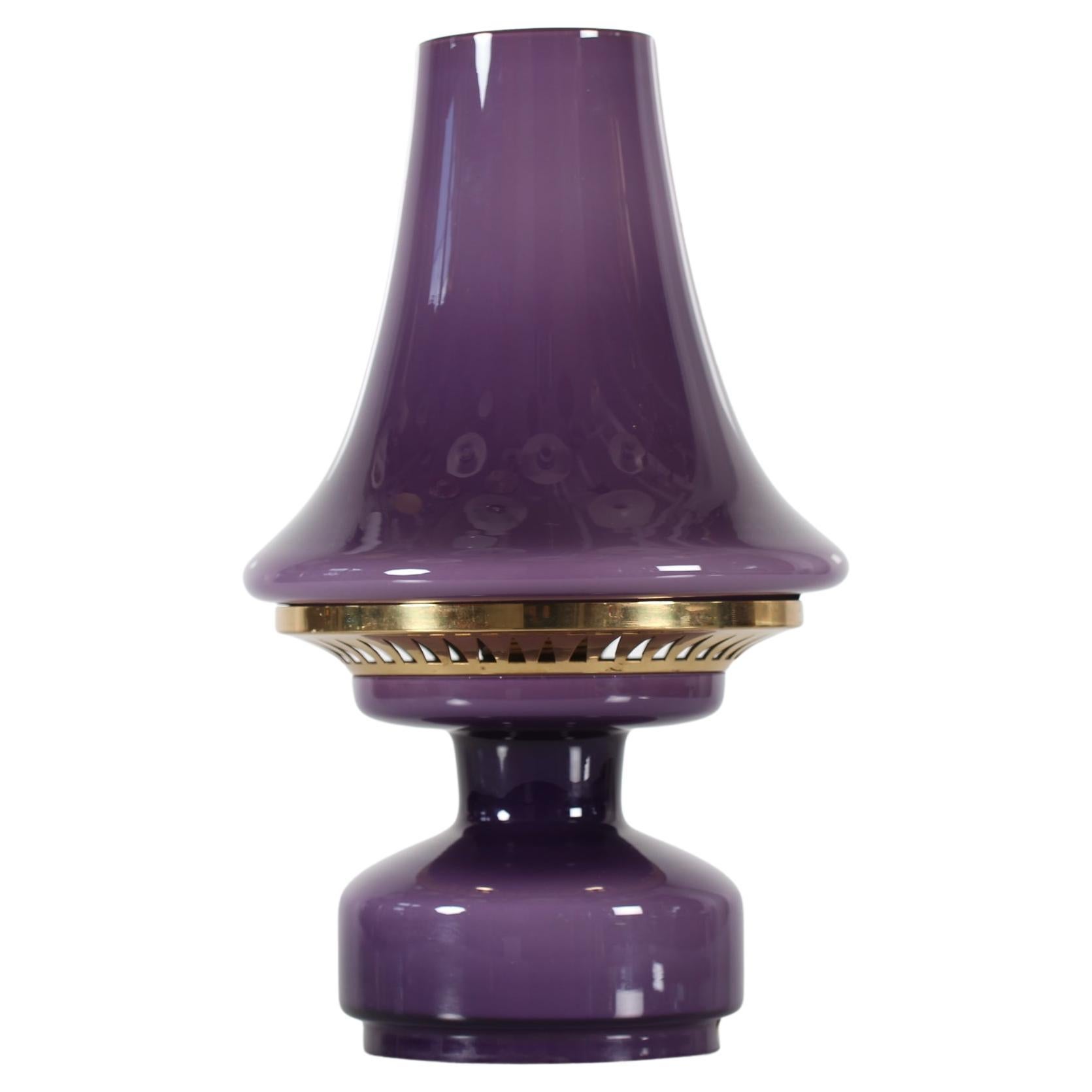 Hans-Agne Jakobsson B-124 Table Lamp of Purple Opaline Glass Sweden 60s For Sale