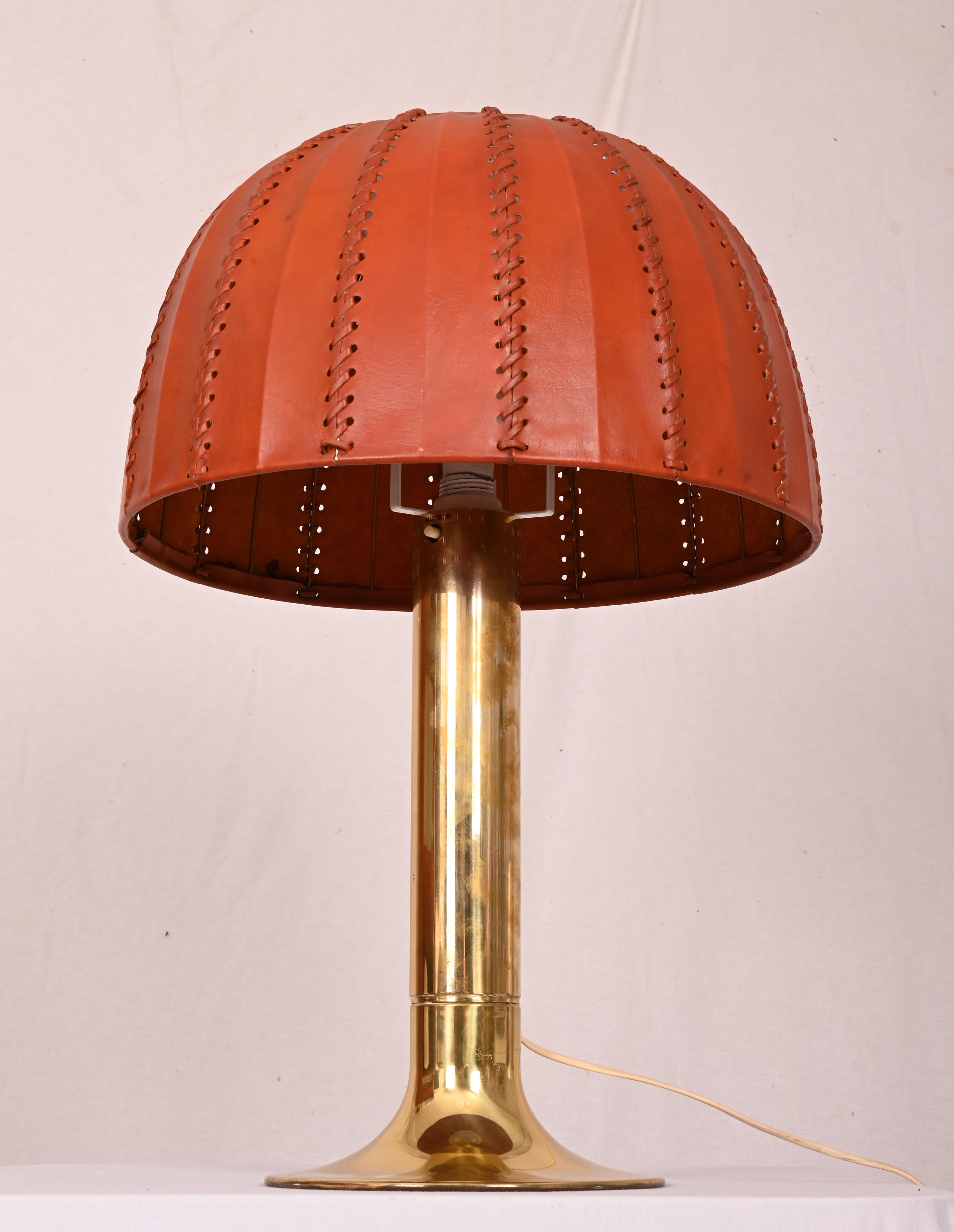 Hans-Agne Jakobsson B 204/31, Lampada da tavolo Caroline in vendita 5