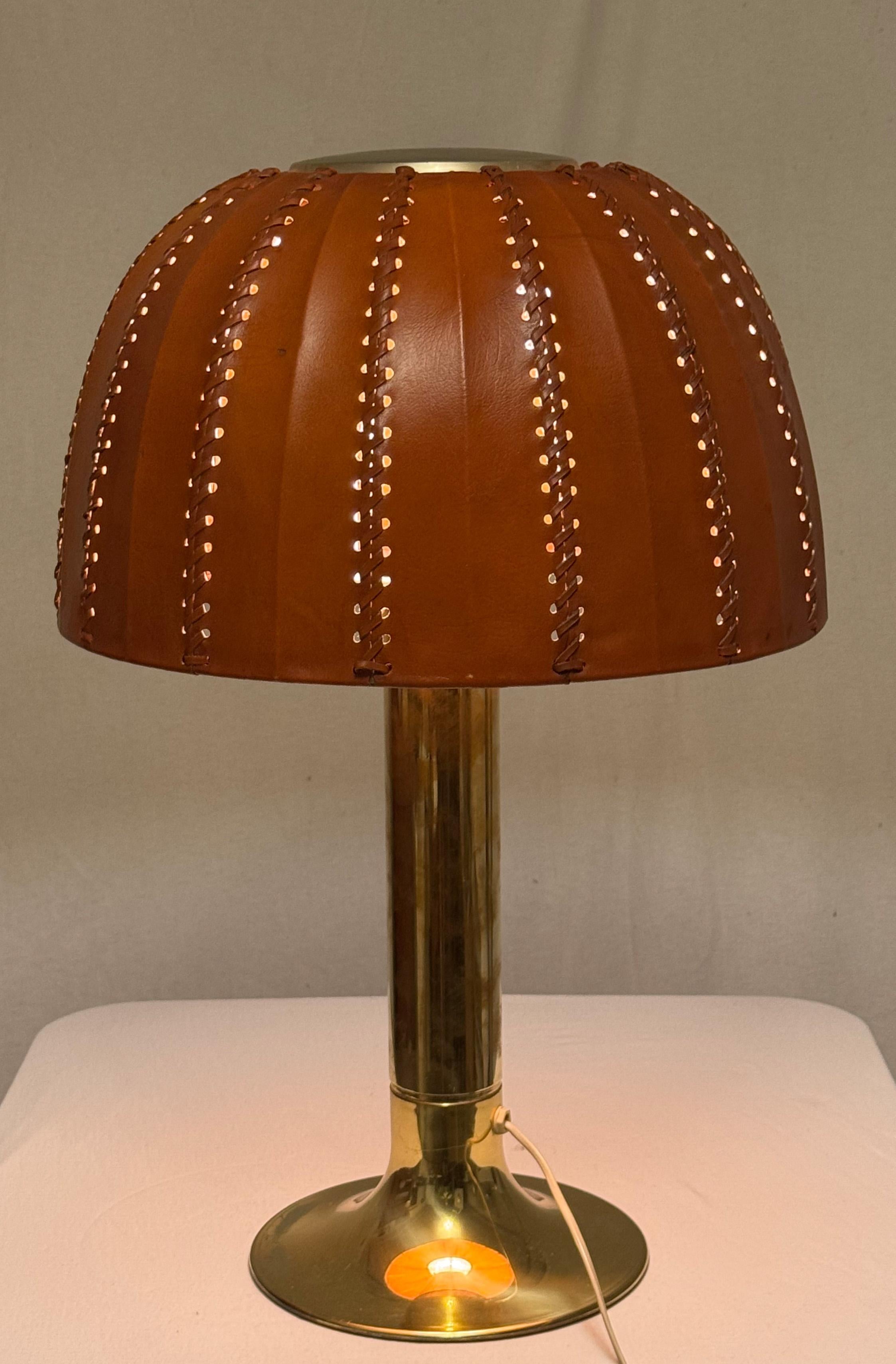 Hans-Agne Jakobsson B 204/31, Lampada da tavolo Caroline in vendita 6