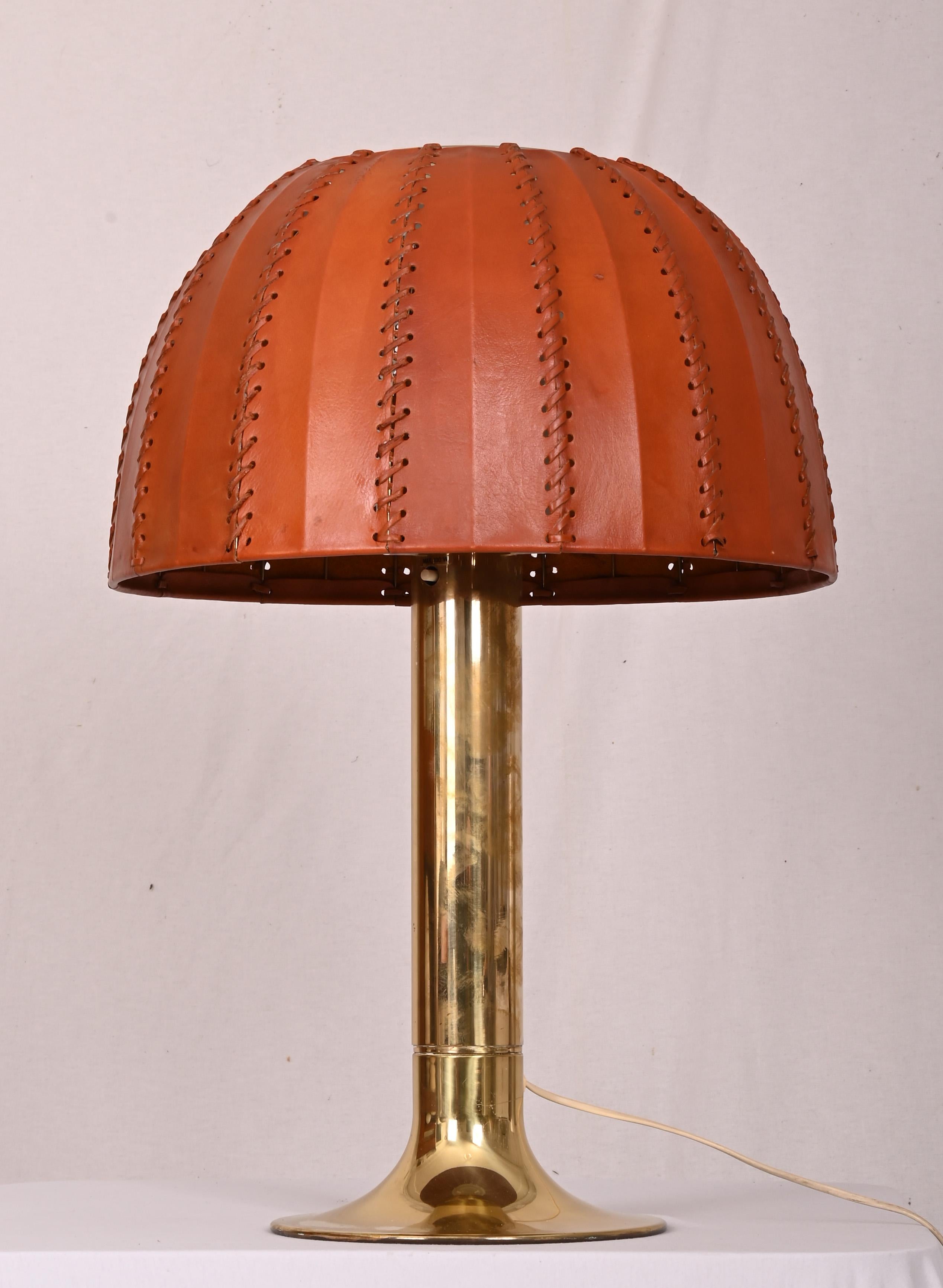 Scandinavo moderno Hans-Agne Jakobsson B 204/31, Lampada da tavolo Caroline in vendita